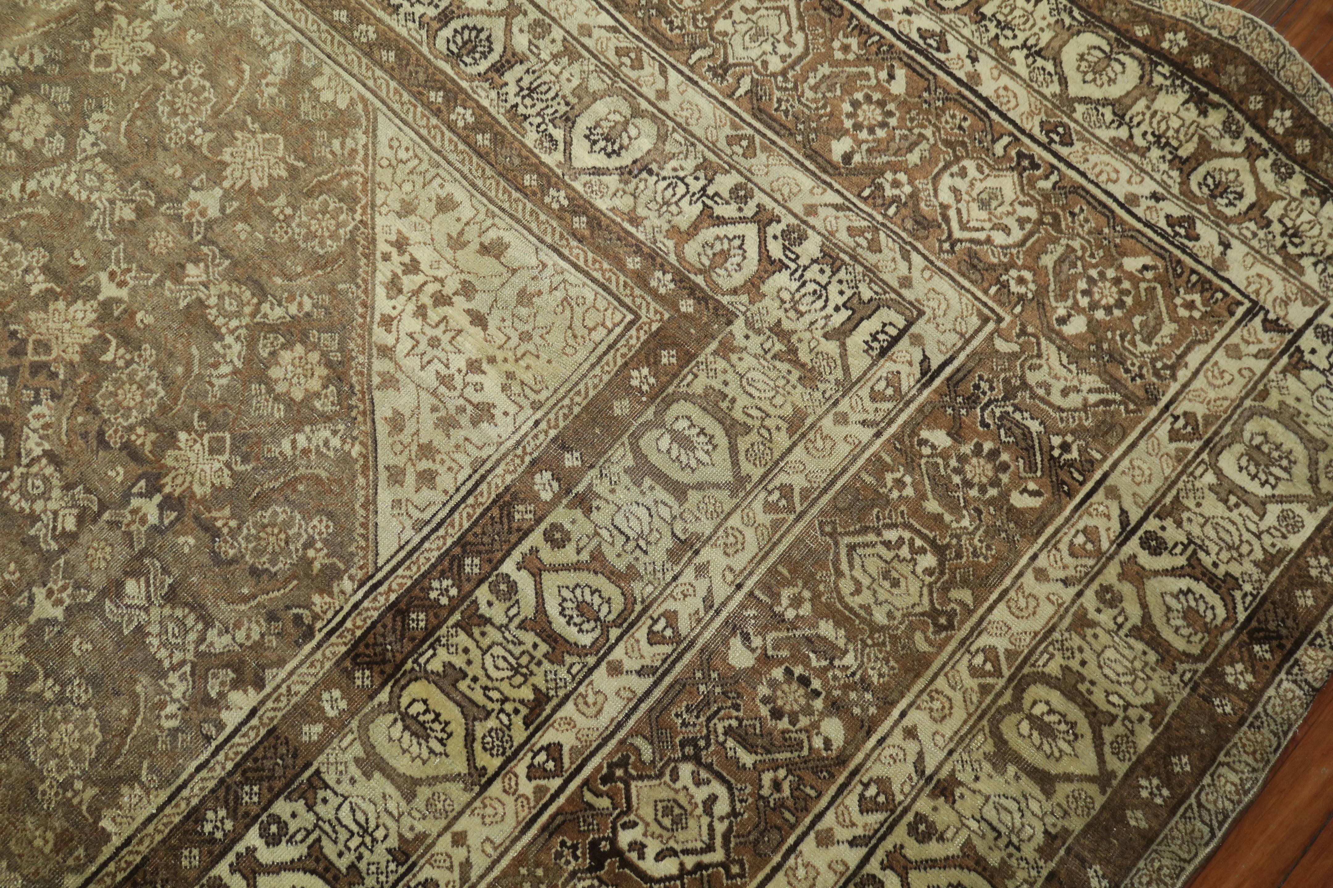 Großer quadratischer brauner persischer Täbriz-Teppich aus dem 20. im Angebot 7