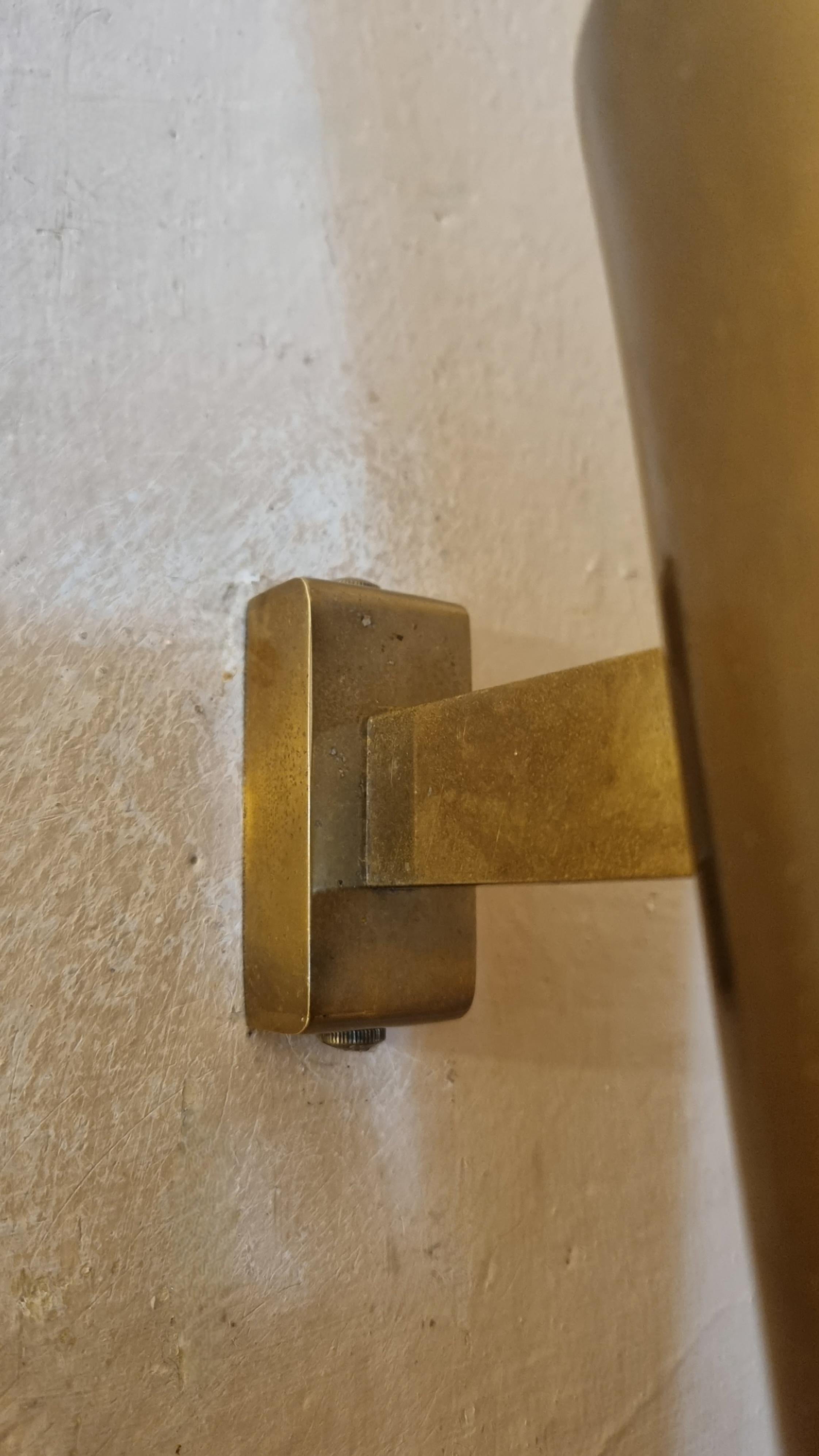 Large 1537 wall sconces designed by Pietro Chiesa for Fontana Arte 1936 en vente 8