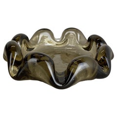 Glass "Brutalist" Bowl Element Shell Ashtray, France, 1970s No 4 Glass "Brutalist" Bowl Element Shell Ashtray, France, 1970s No 4