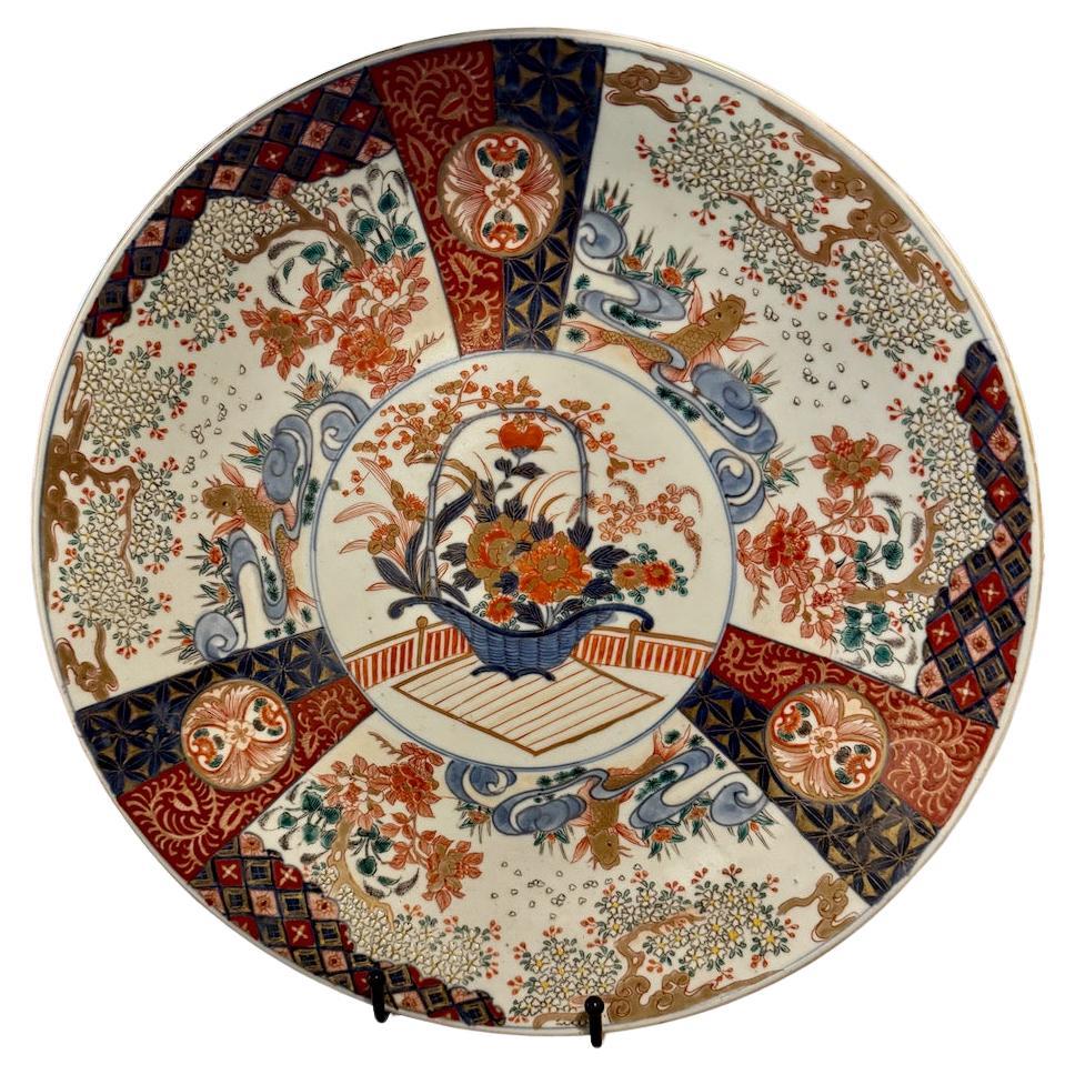 Grand chargeur Imari de 16 pouces, période Meiji