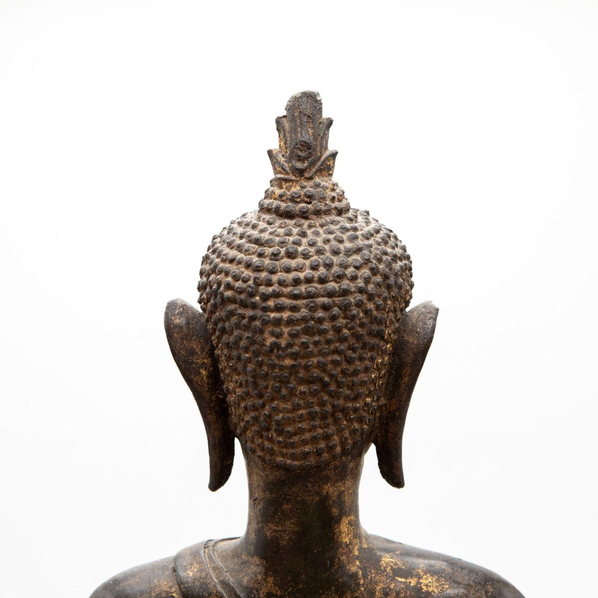 Grand bouddha du Siam en bronze doré des XVIe et XVIIe siècles, de style Sukhothai en vente 2