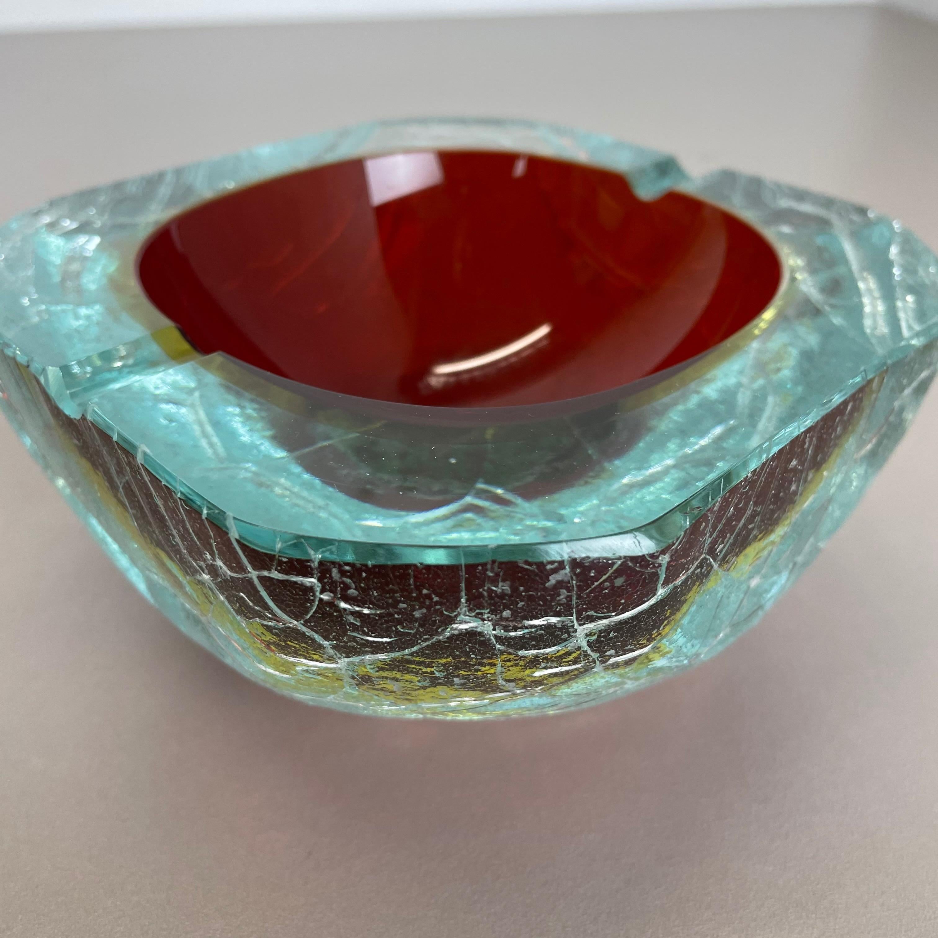 Large 1, 7kg Murano Glass Crack Structure Bowl Shells Ashtray Element Italy 1970s For Sale 7