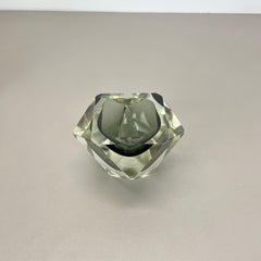 Large 1.7kg Murano Glass DIAMOND Bowl Element by Flavio Poli attrib., Italy 1970