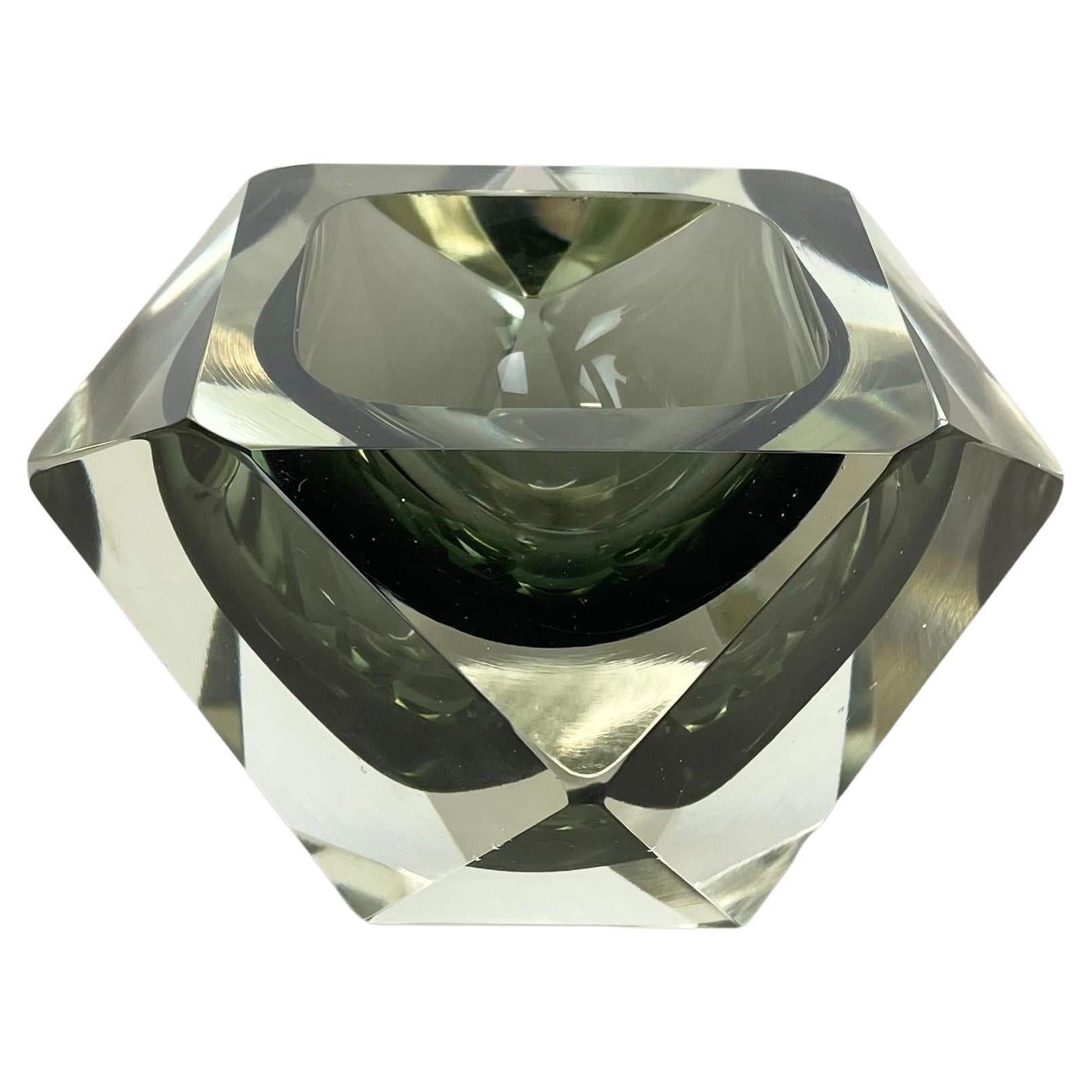 Elemento Ciotola DIAMOND in vetro di Murano da 1,7 kg, attribuito da Flavio Poli, Italia 1970
