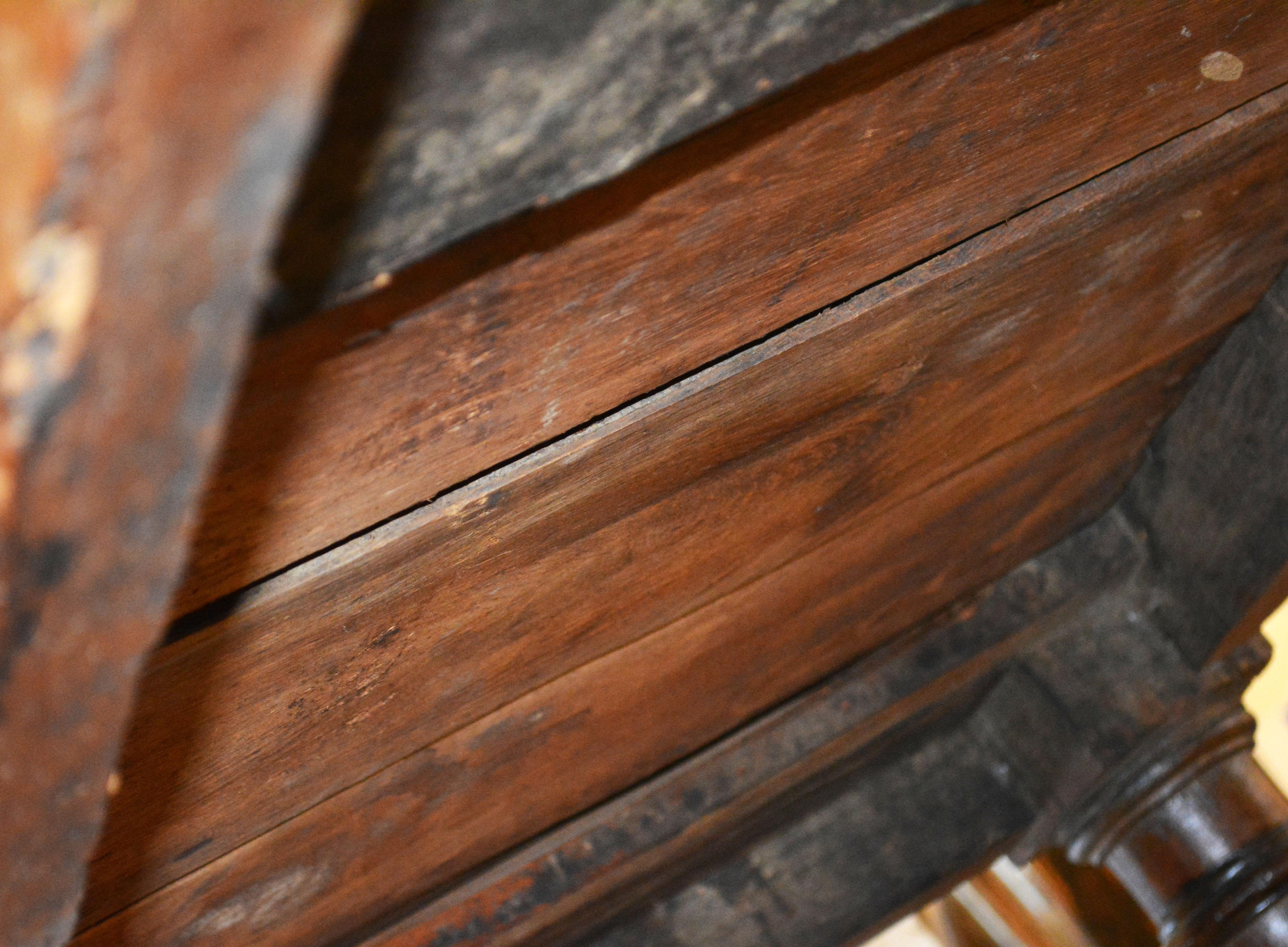 Large 17th-18th Century Spanish Renaissance Walnut Refectory Table or Hall Table 5