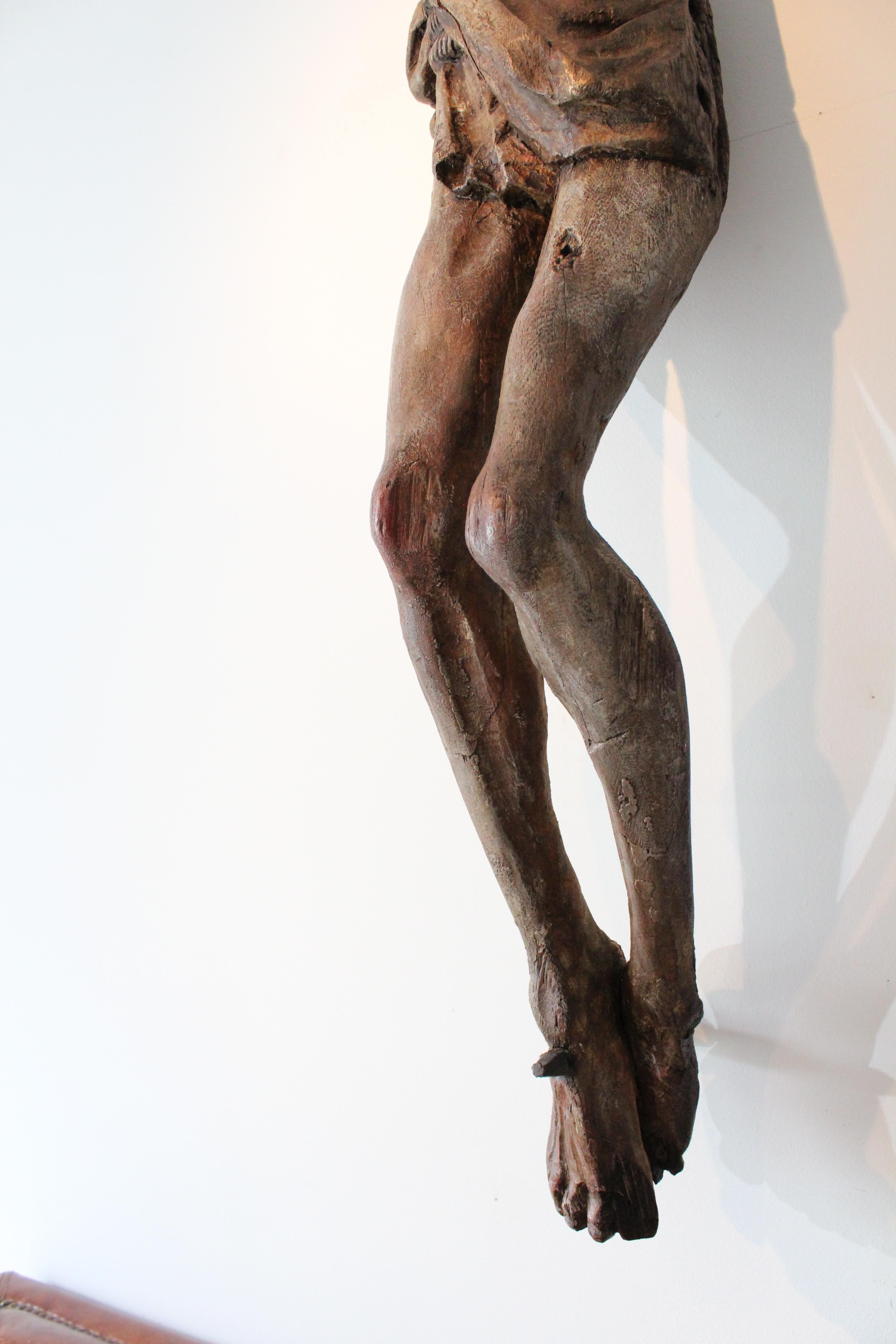 Large A.I.C. Corpus Christi en bois du 17ème siècle. en vente 7