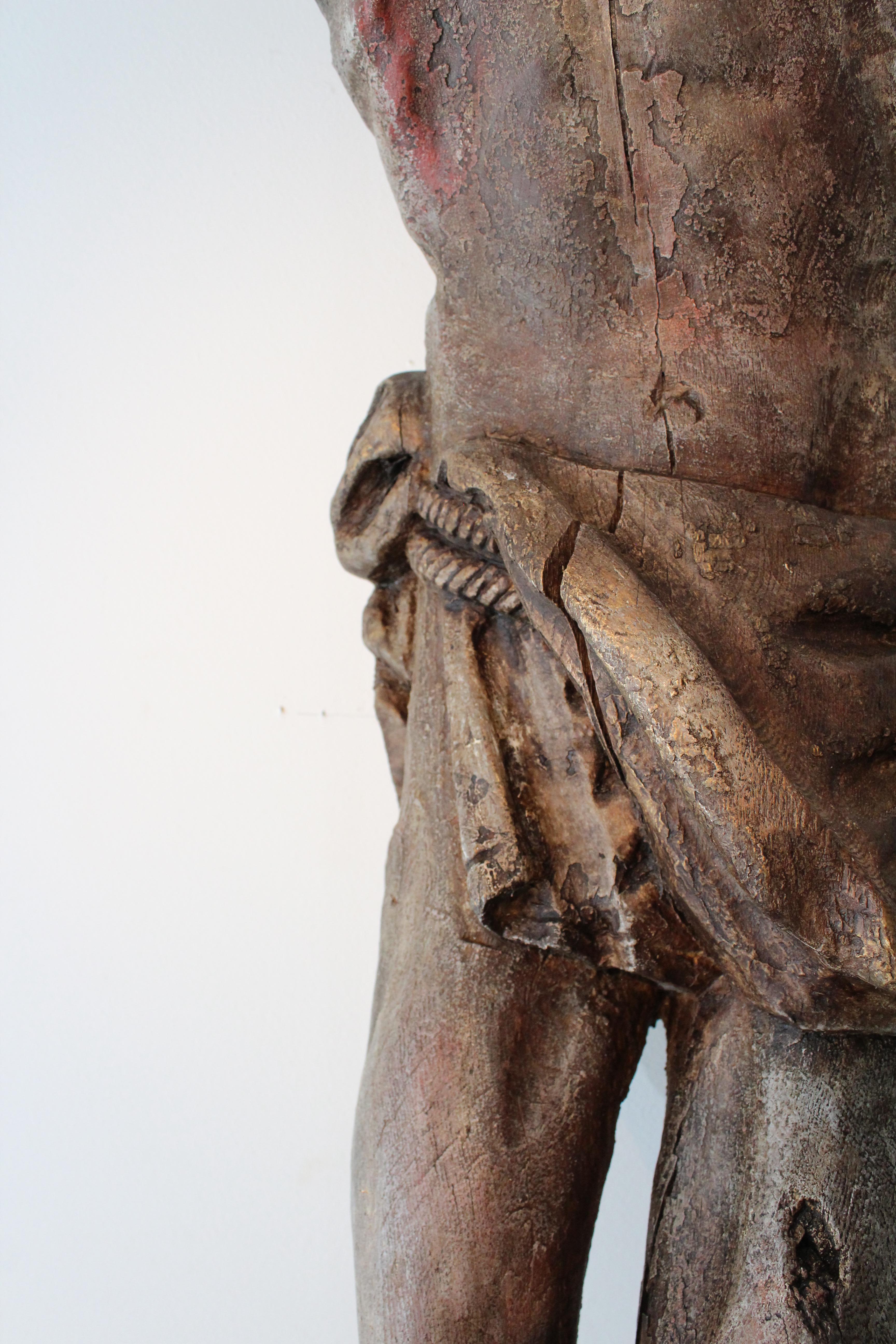 Large A.I.C. Corpus Christi en bois du 17ème siècle. en vente 1