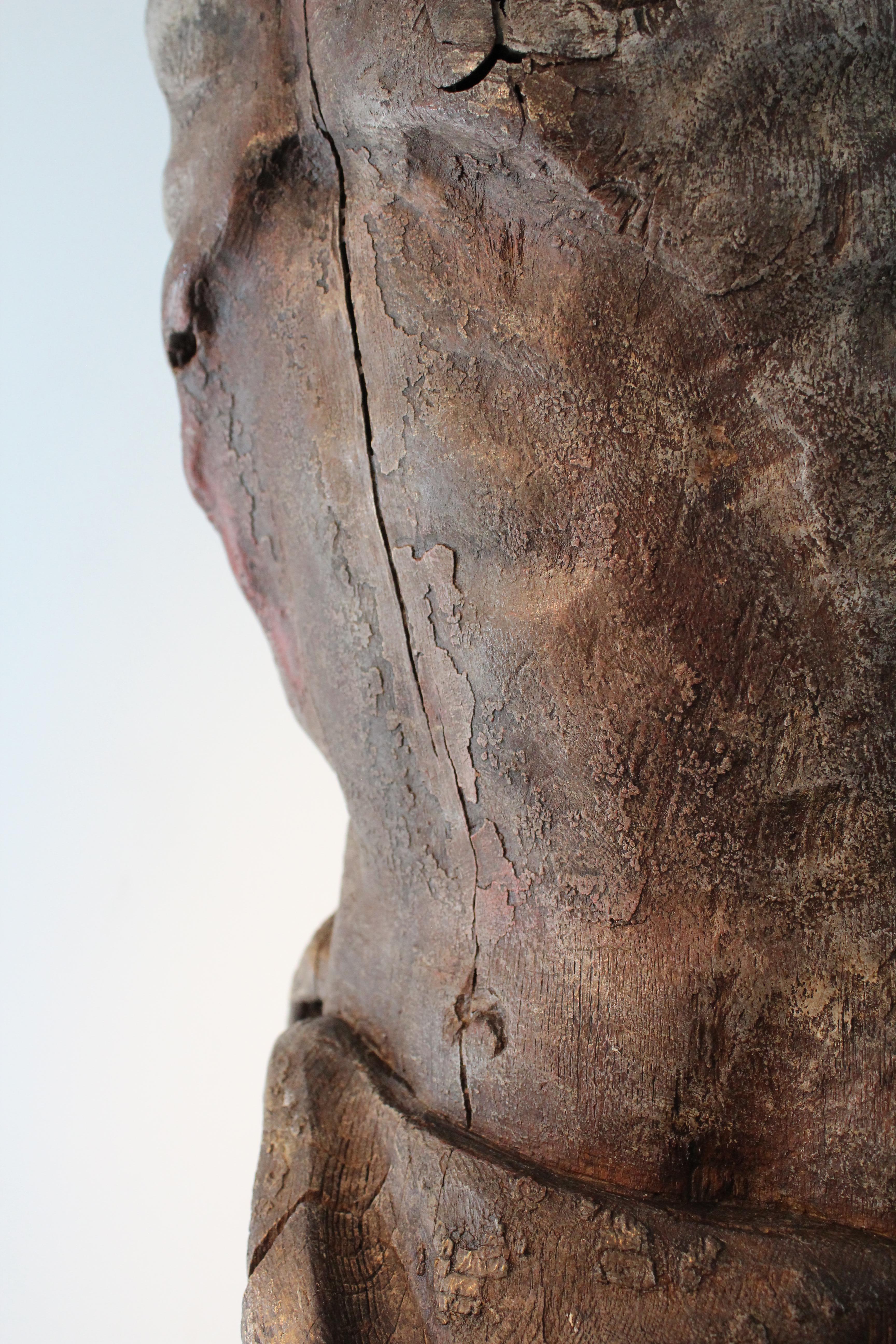 Large A.I.C. Corpus Christi en bois du 17ème siècle. en vente 2