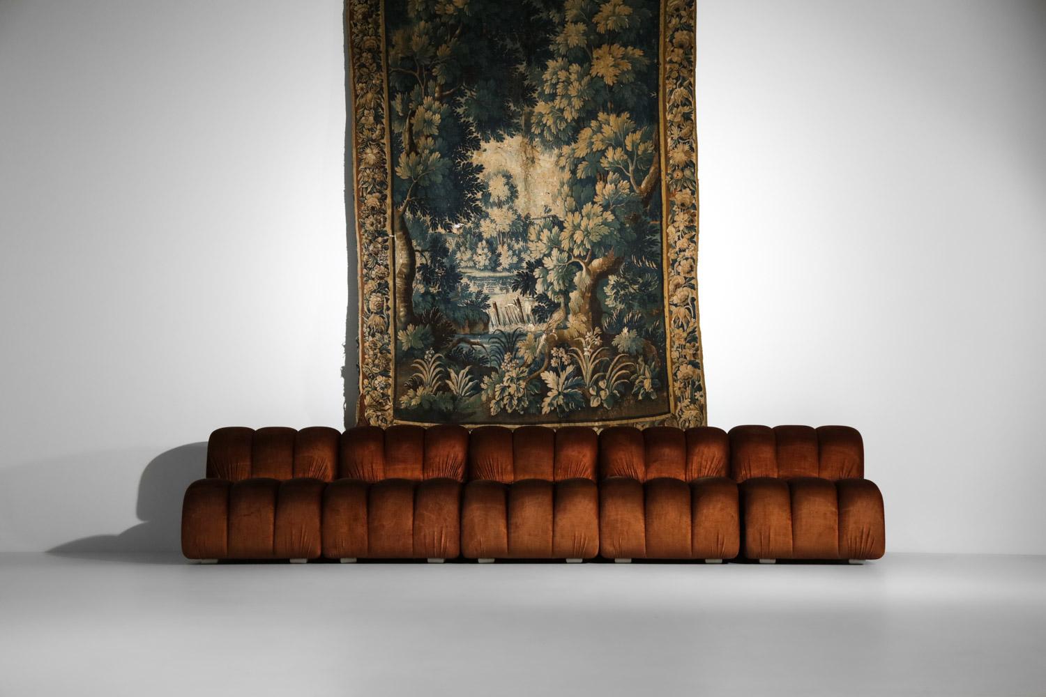Grande tapisserie française d'Aubusson du 17ème siècle « Verdure »  en vente 4