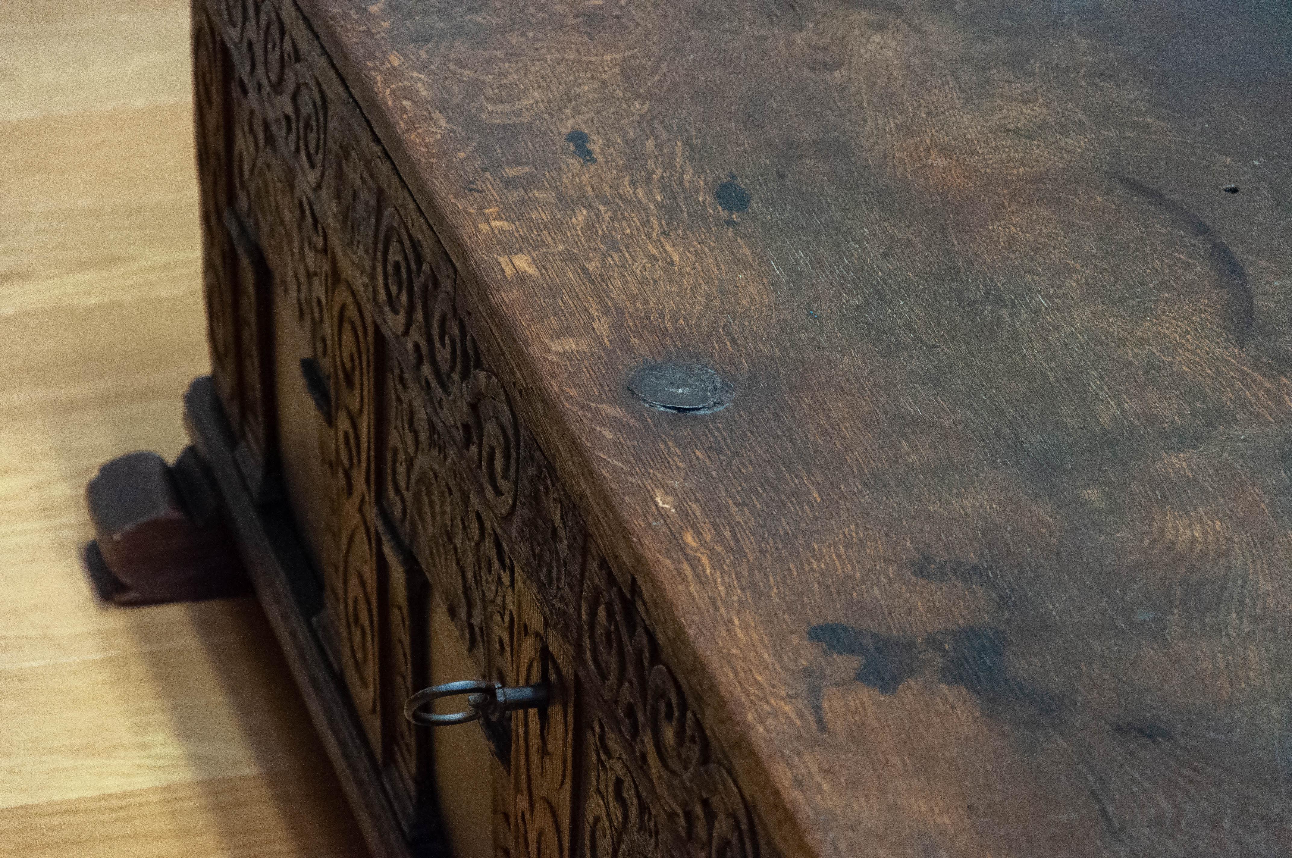 Large 17th Century German Continental Oak Coffer Chest. For Sale 7