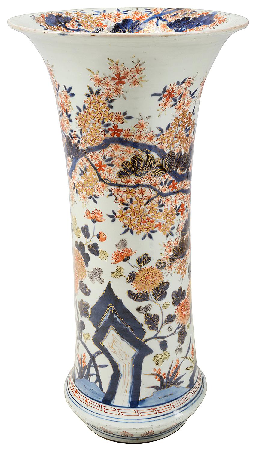 Hand-Painted Large 17th Century Japanese Arita Imari Spill Vase