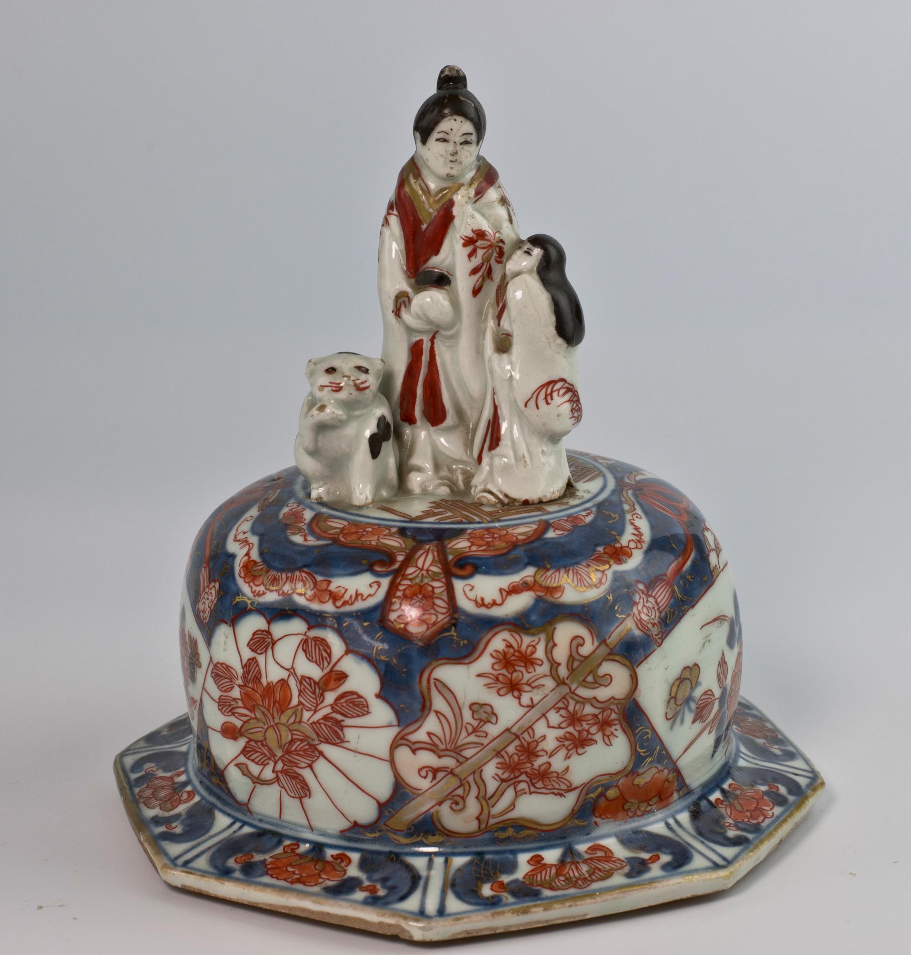 Large 17th Century Japanese Arita Vase - Genroku Period For Sale 5