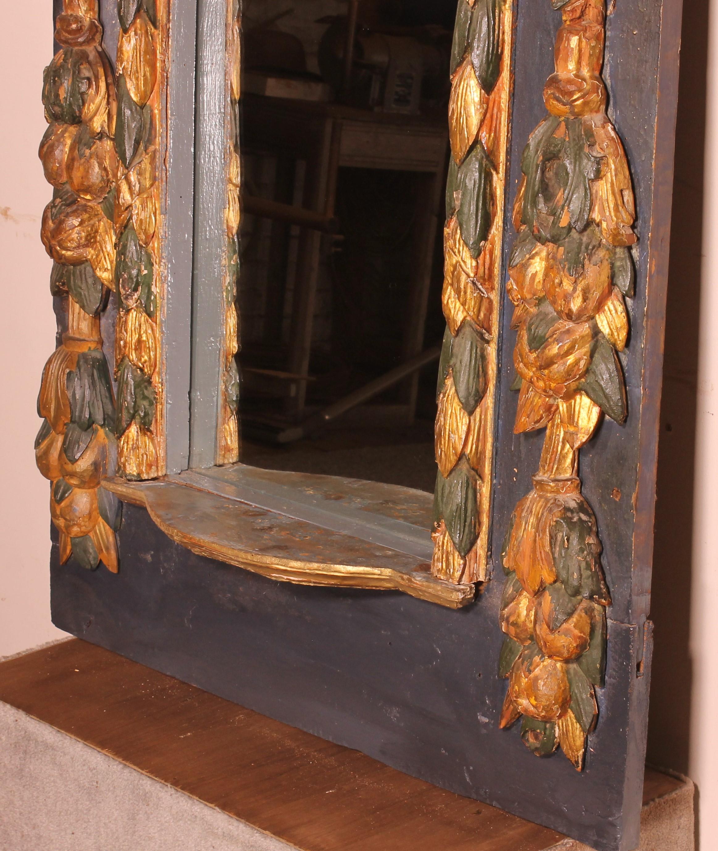 Large 17th Century Spanish Mirror In Polychrome Wood For Sale 4