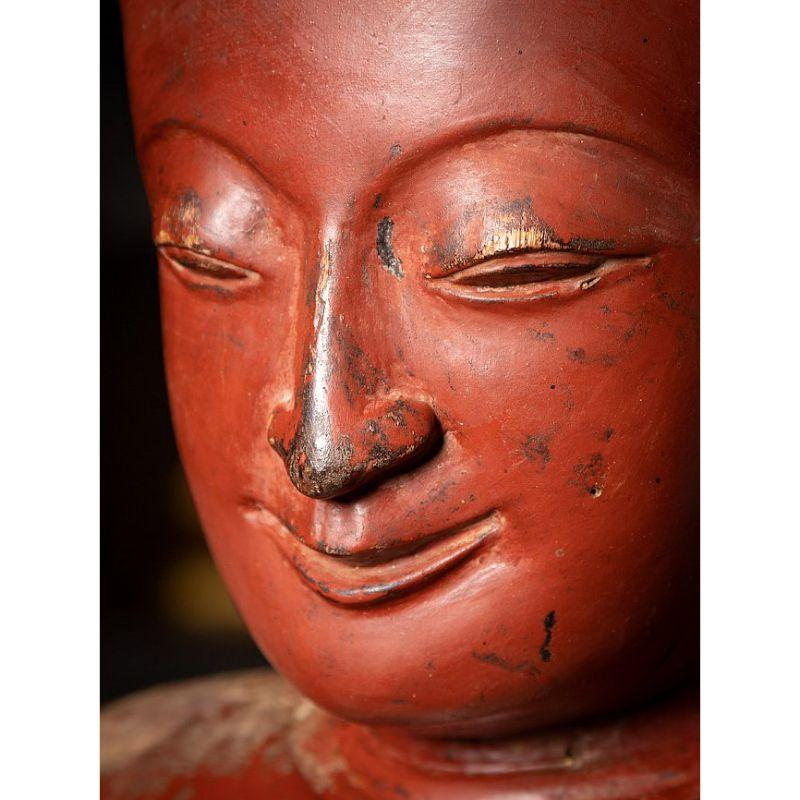Large 17th Century Wooden Burmese Monk Statue from Burma For Sale 4