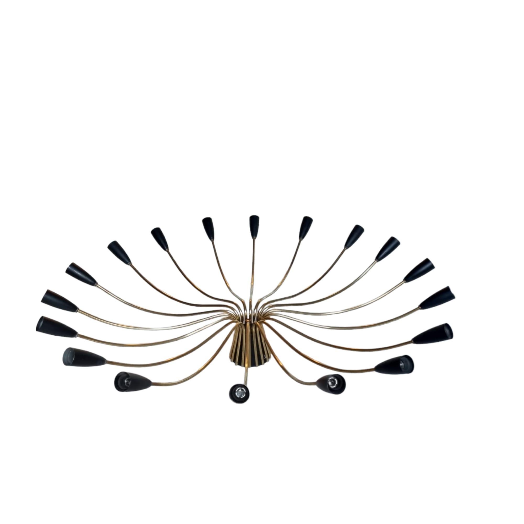 Large 18 Arms Brass & Black Sputnik Spider Chandelier, 1950s In Good Condition In AMSTERDAM, NH