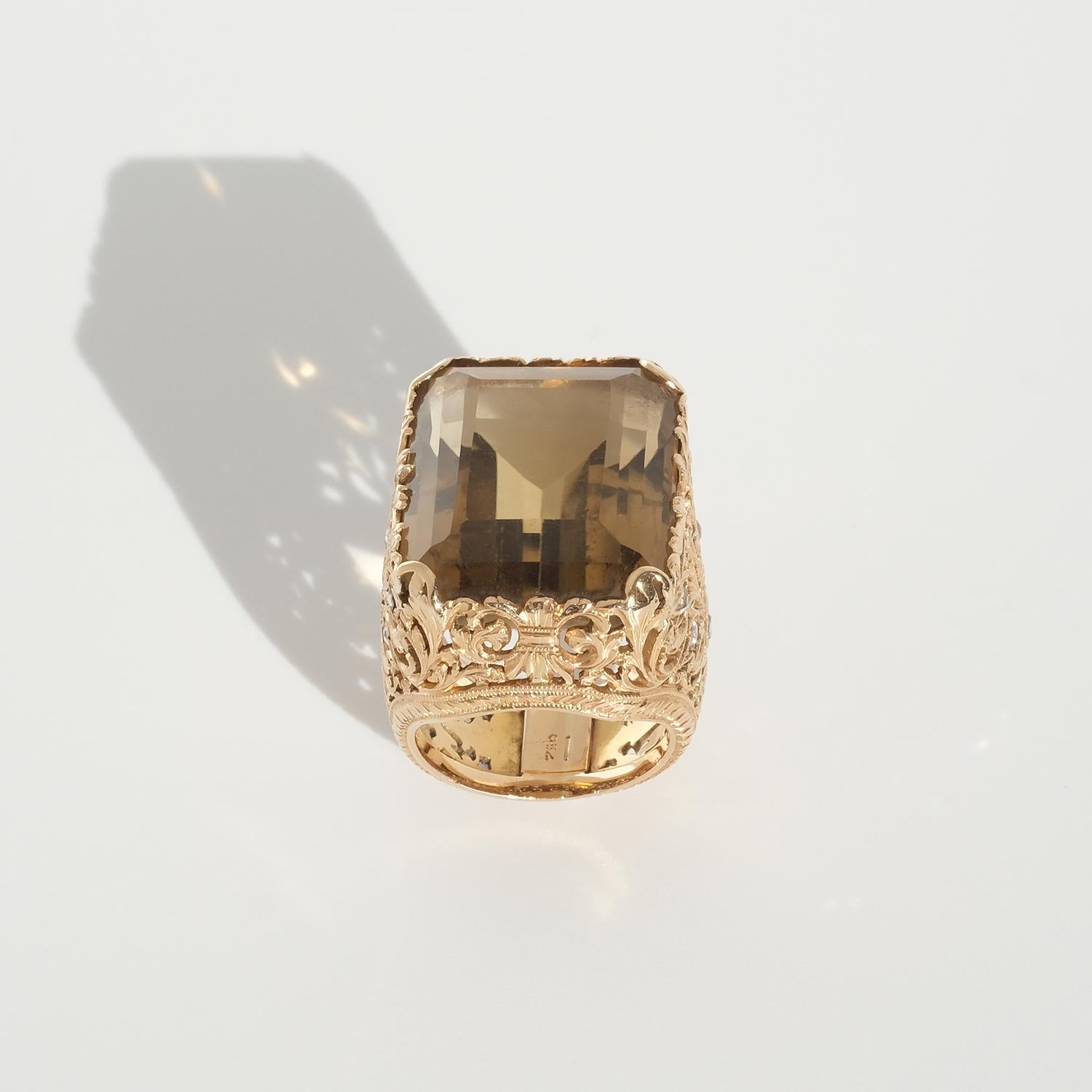 Großer Ring aus 18 Karat Gold mit rechteckigem Citrin im Angebot 11