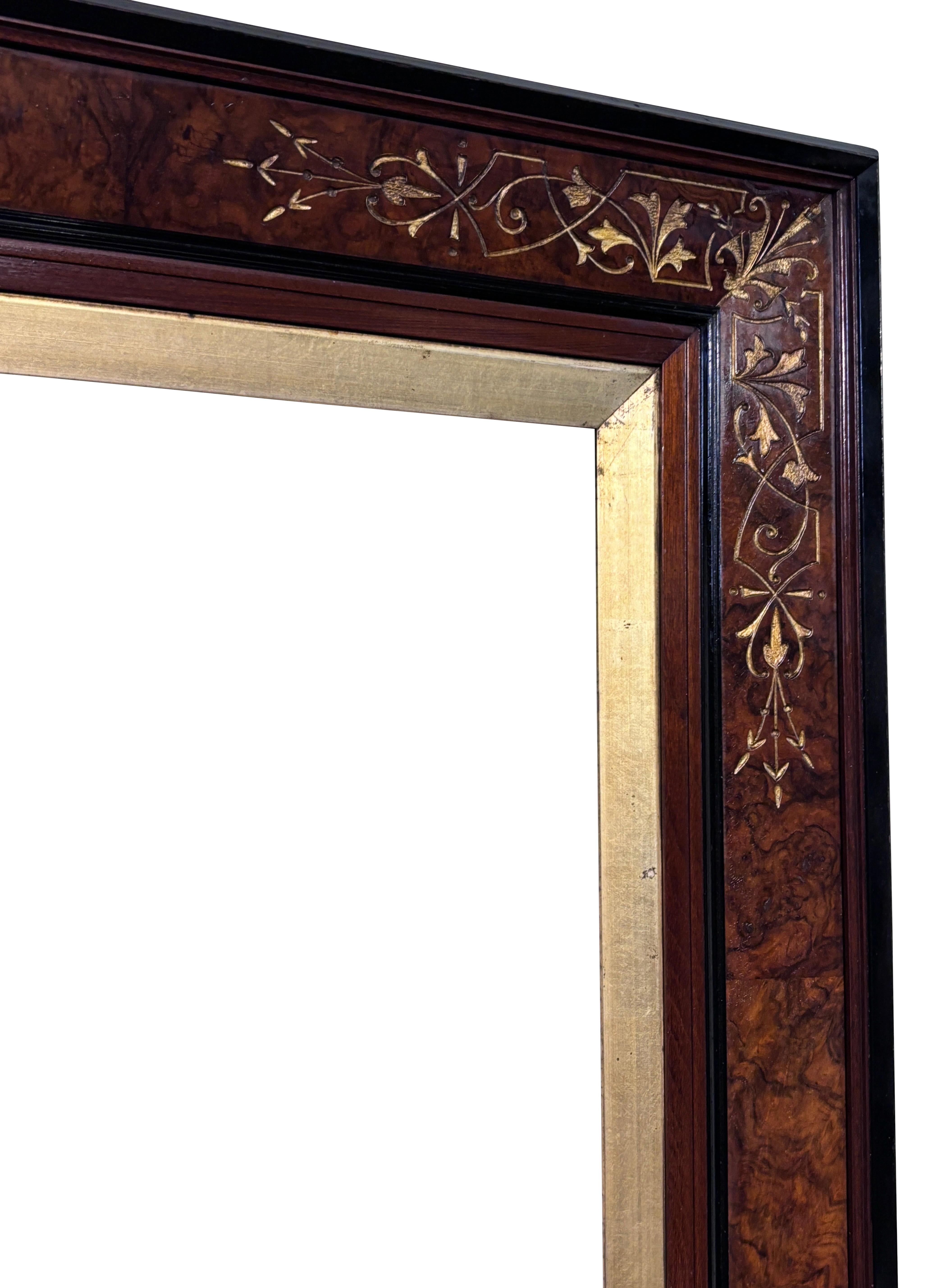 Victorien Grand cadre à tableau en noyer victorien américain des années 1870 en vente