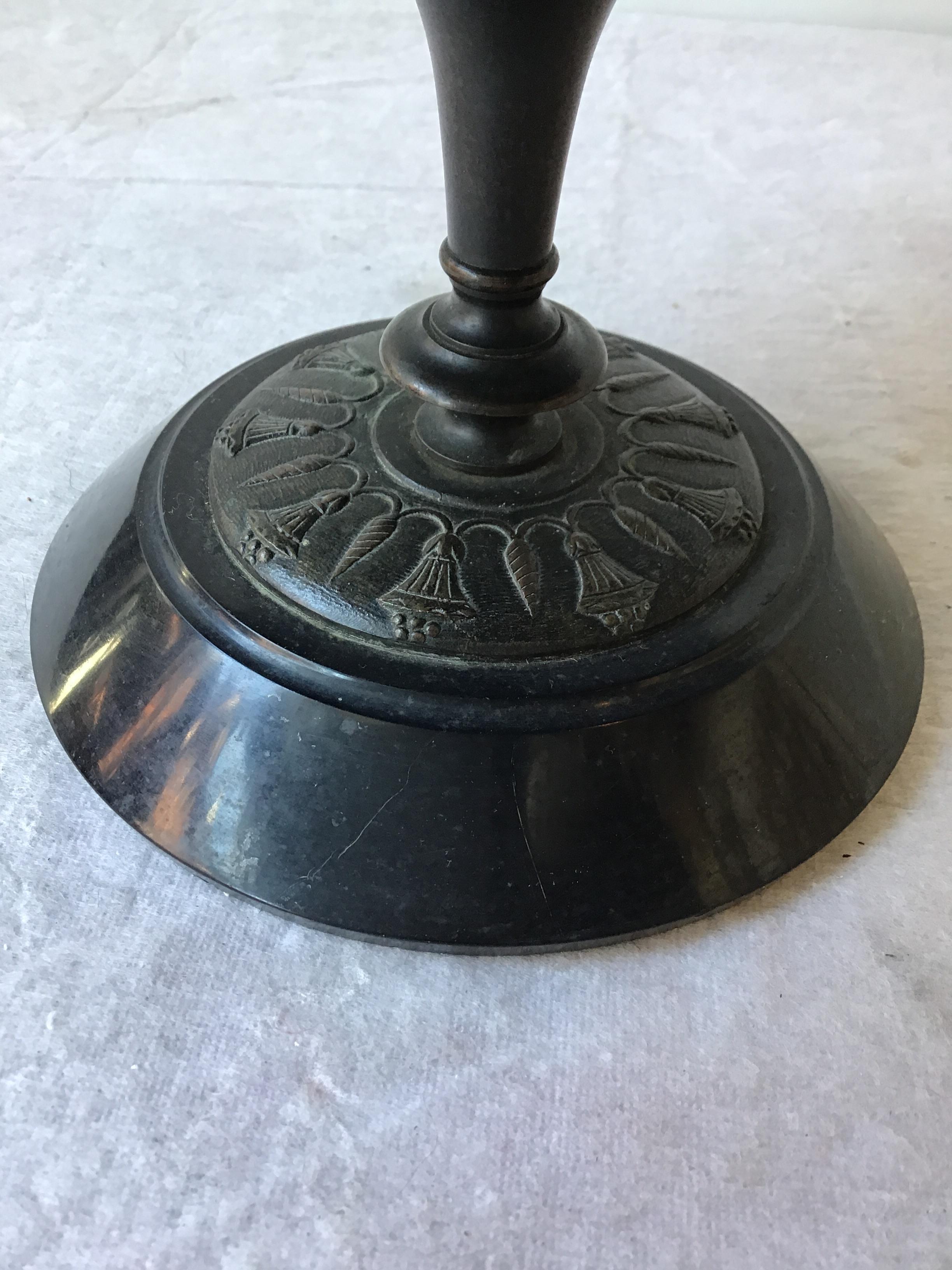 Large 1870s Bronze Classical Tazza For Sale 6