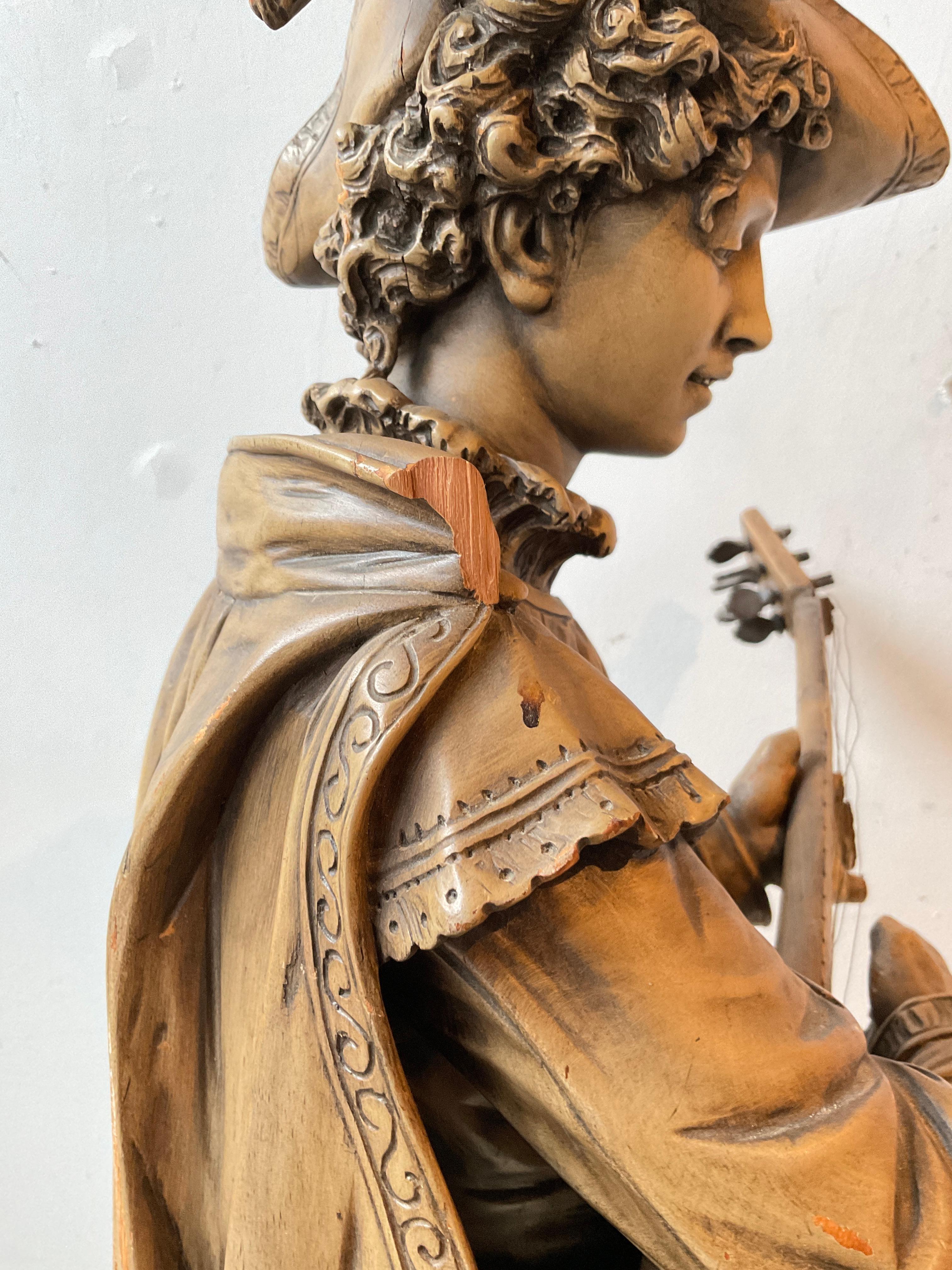 Large 1880s Carved Wood Sculpture Of Figaro For Sale 8