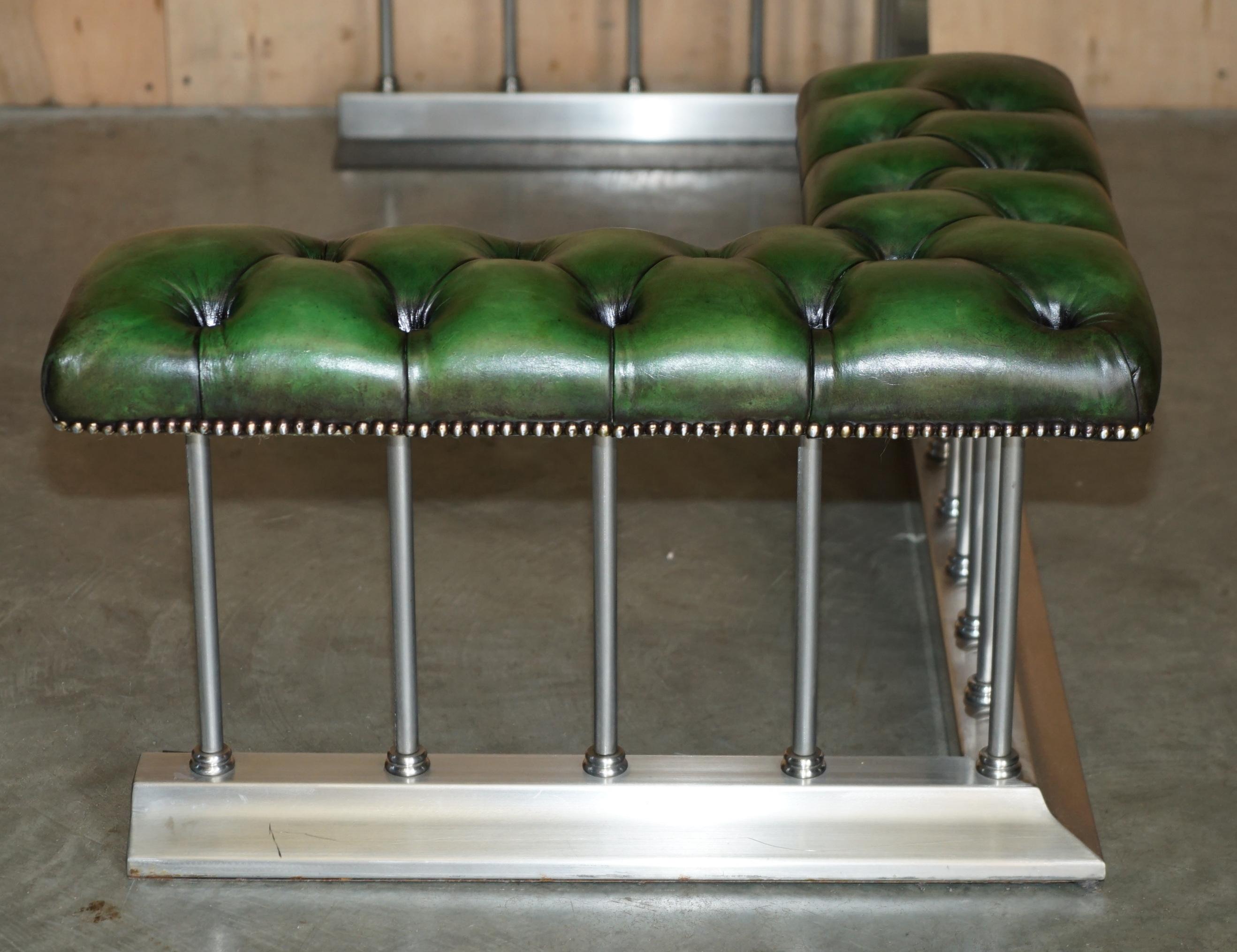 GRANDE 188CM DE ANCHO VINTAGE CUERO CROMADO REGENCY GREEN CHESTERFiELD CLUB FENDER en venta 9