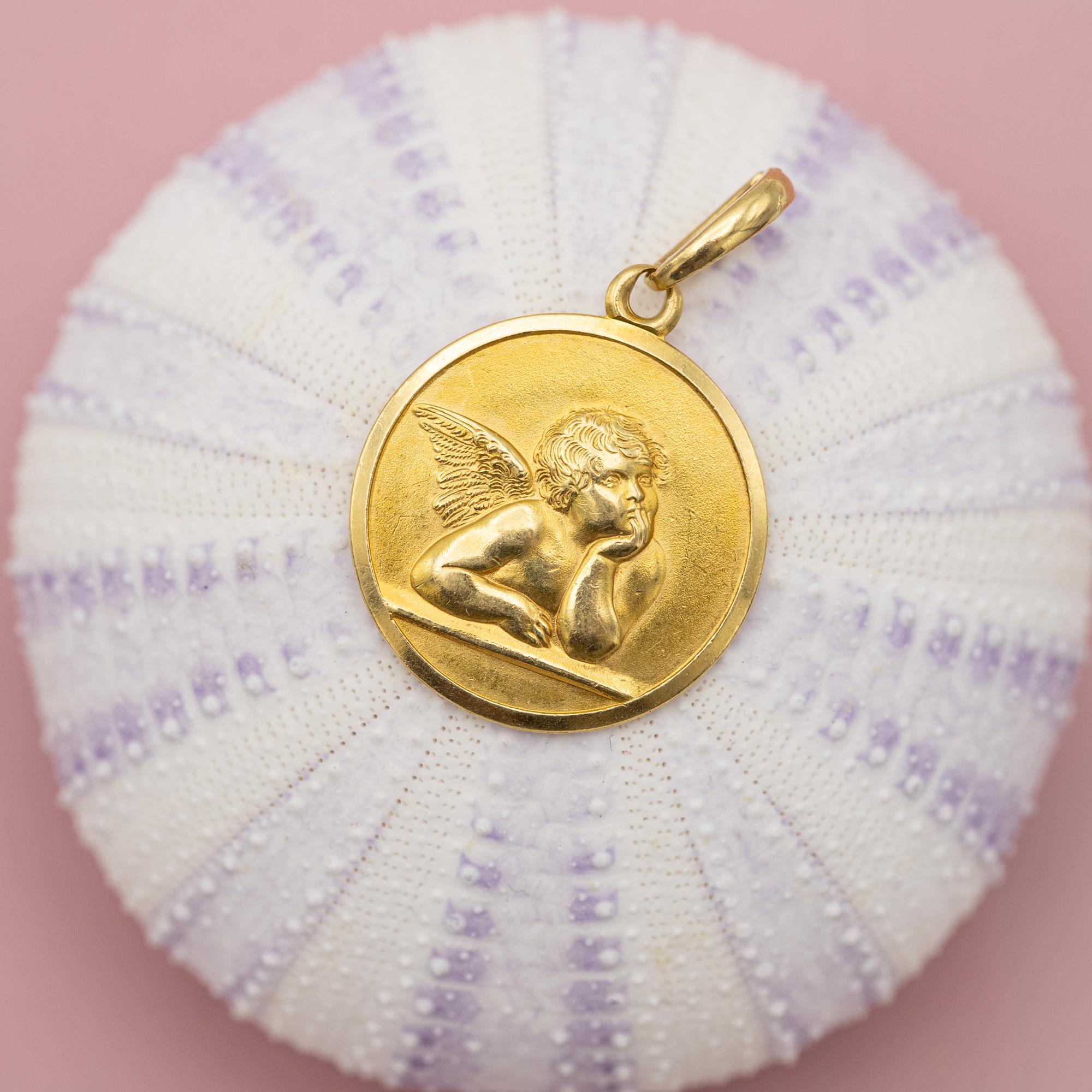 Large 18k gold Cherub - Protecting Angel - good luck charm - angel ...