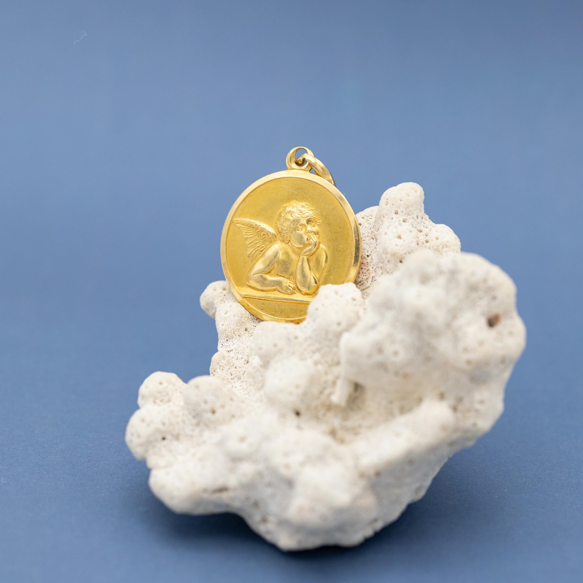 Large 18k gold Cherub - Protecting Angel - good luck charm - angel ...