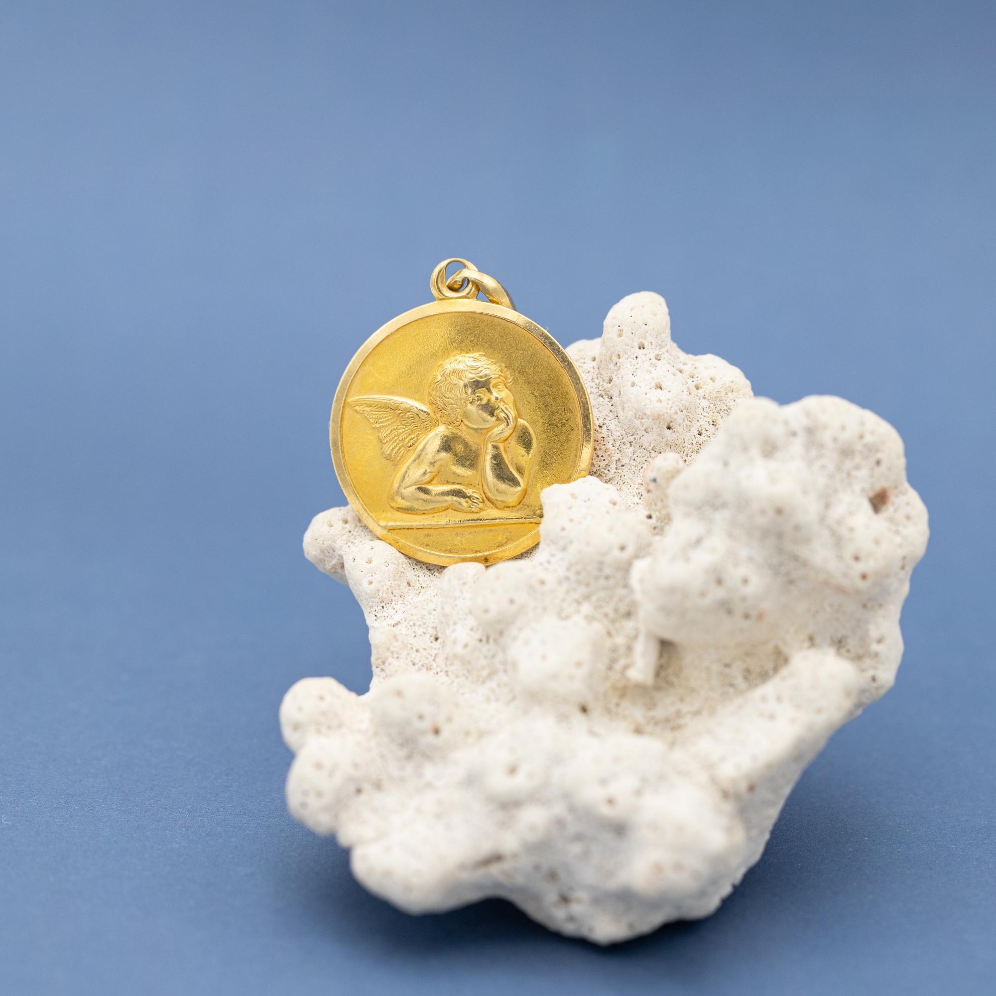 Large 18k gold Cherub - Protecting Angel - good luck charm - angel ...