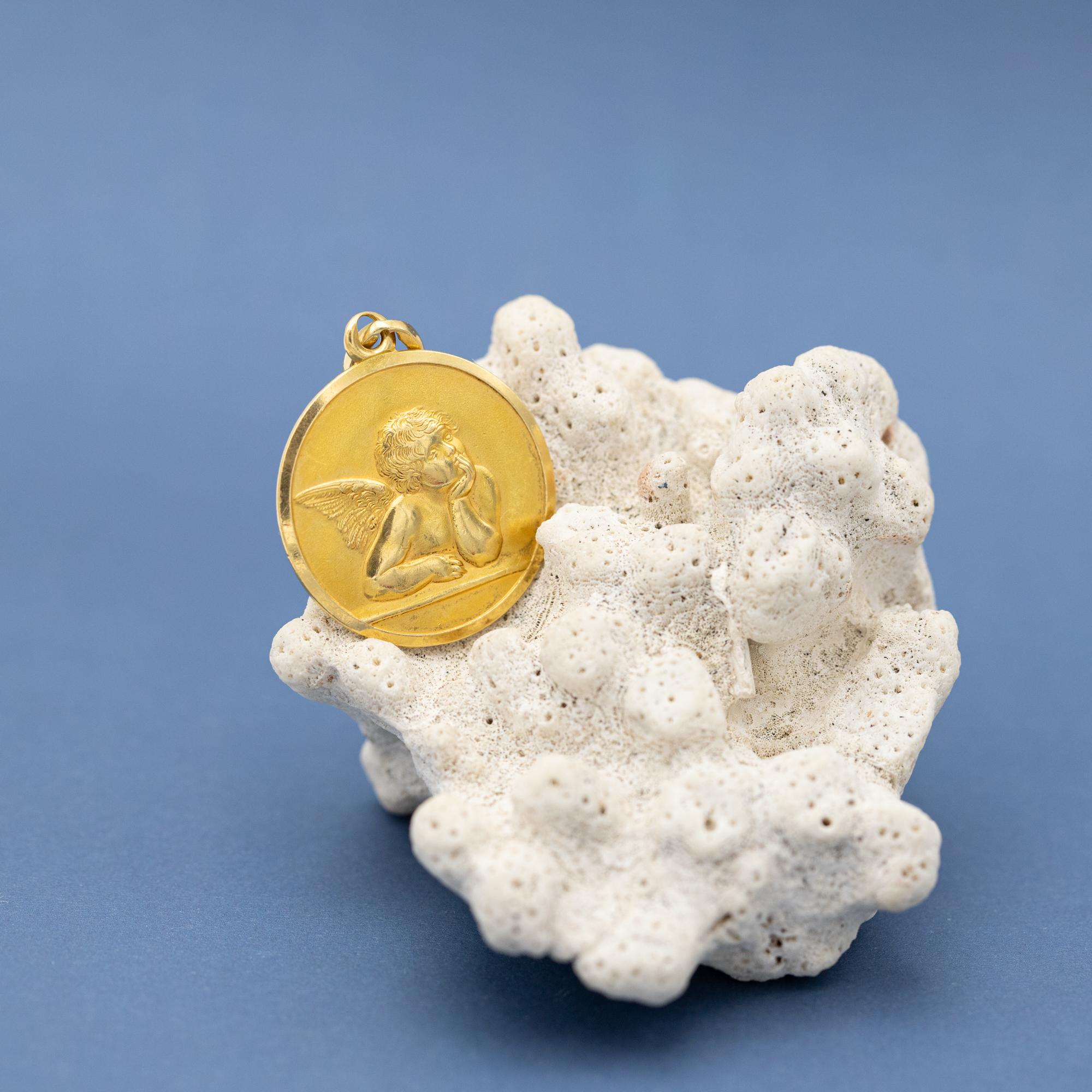 Large 18k gold Cherub - Protecting Angel - good luck charm - angel ...
