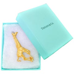 Vintage Large 18K Gold Diamond Tiffany & Co. Galloping Giraffe Pin Brooch Fine Detail