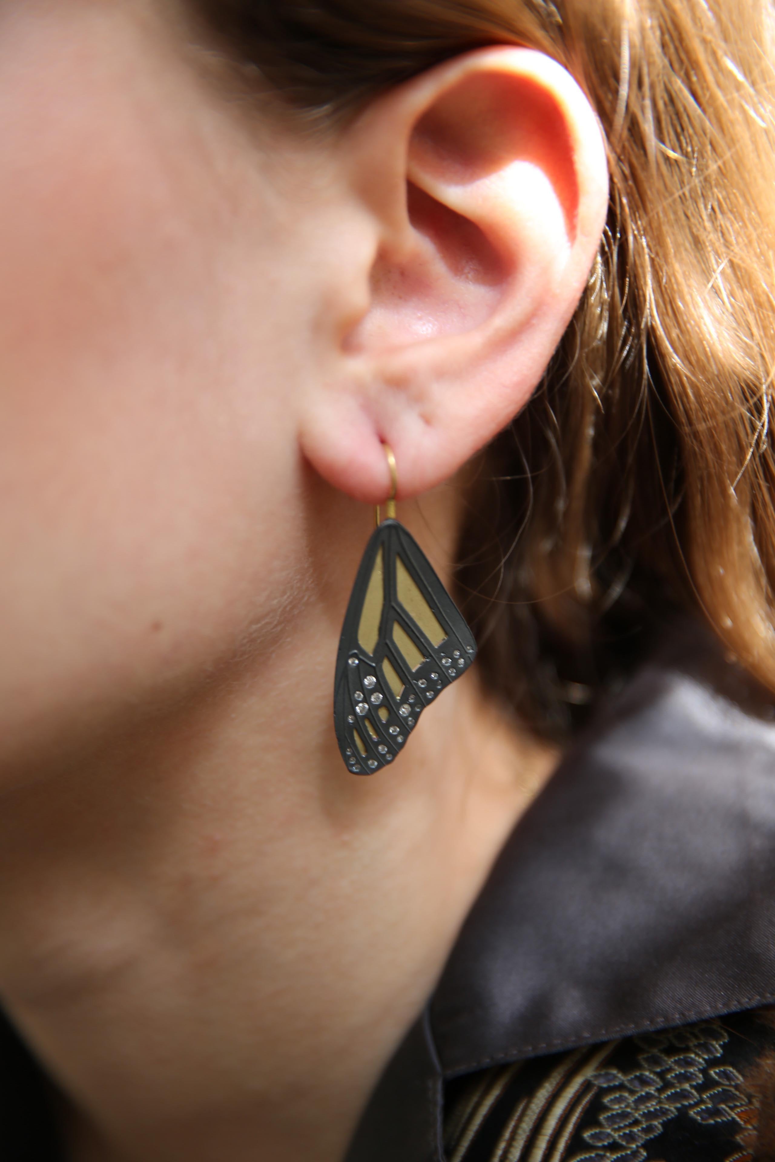 Round Cut Large 18k Gold Monarch Butterfly Top Wing Earrings with Scattered Diamonds For Sale