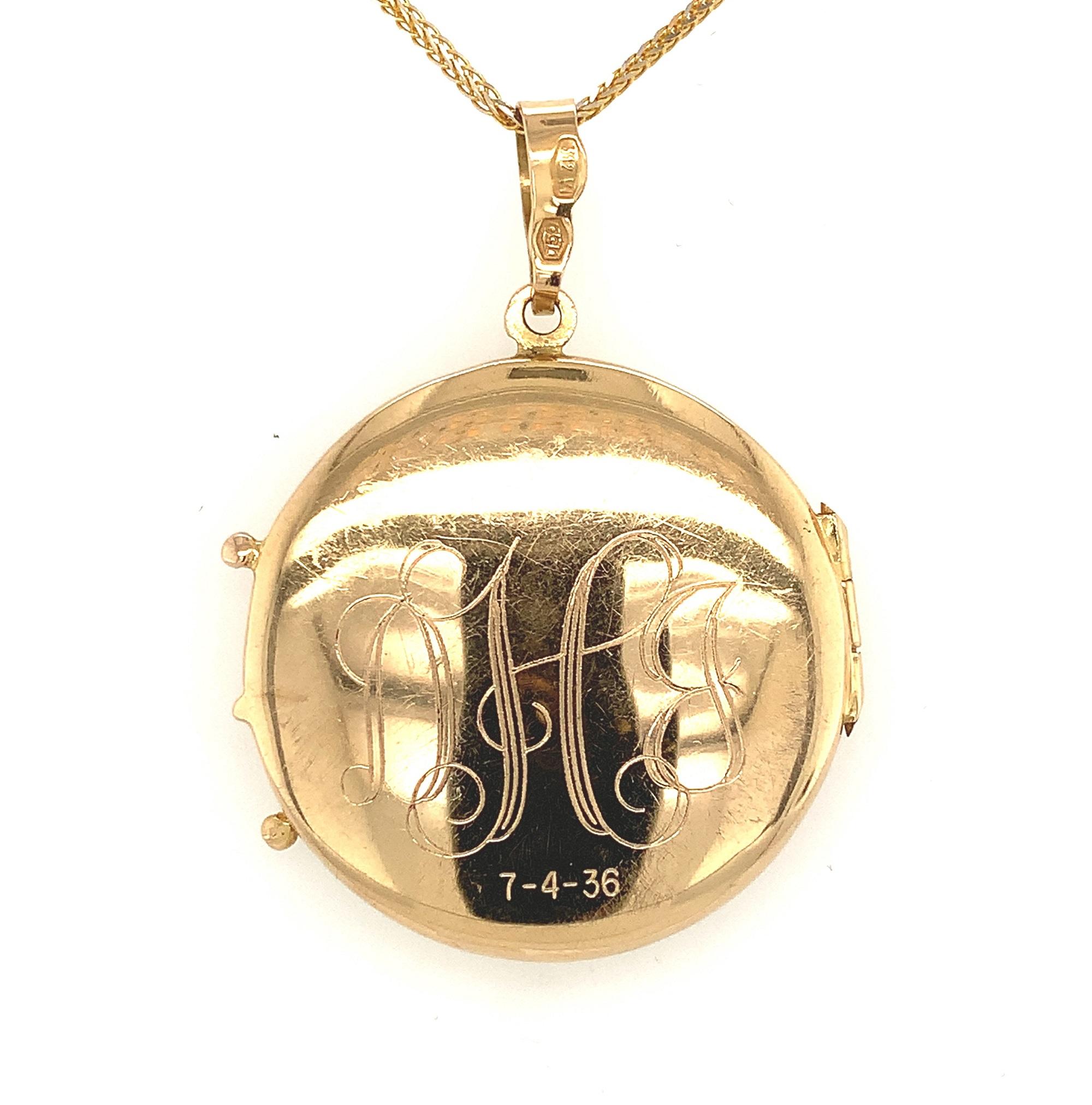 18k gold heart locket necklace