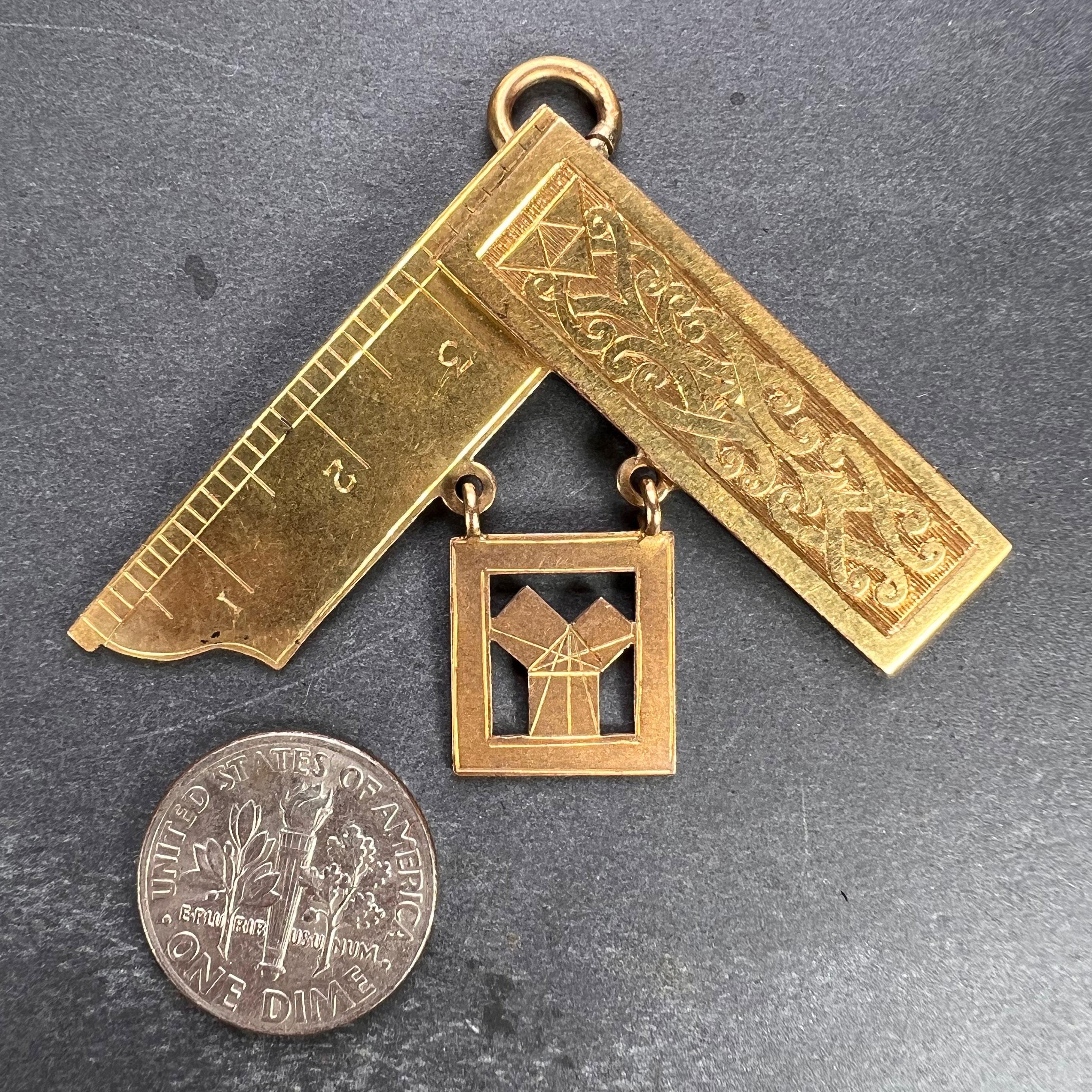 Large 18K Yellow Gold Masonic Charm Pendant For Sale 6