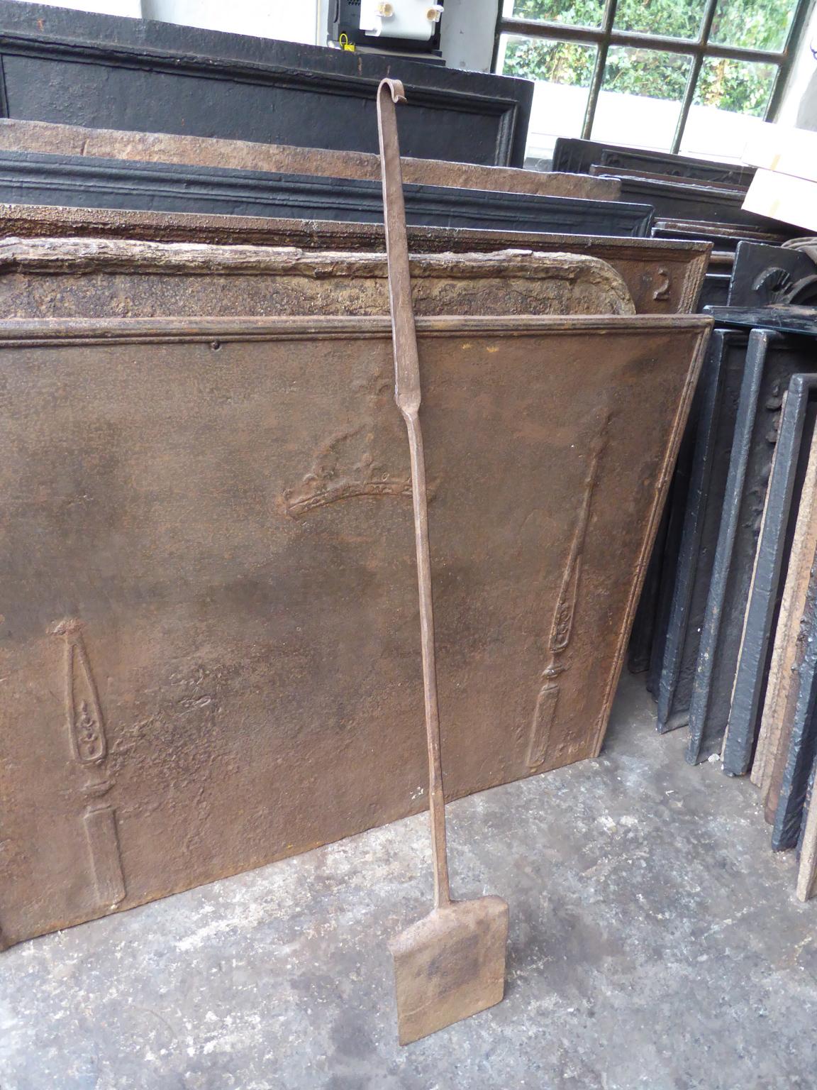 Grande pala da caminetto o pala da fuoco francese del XVIII-XIX secolo in vendita 1