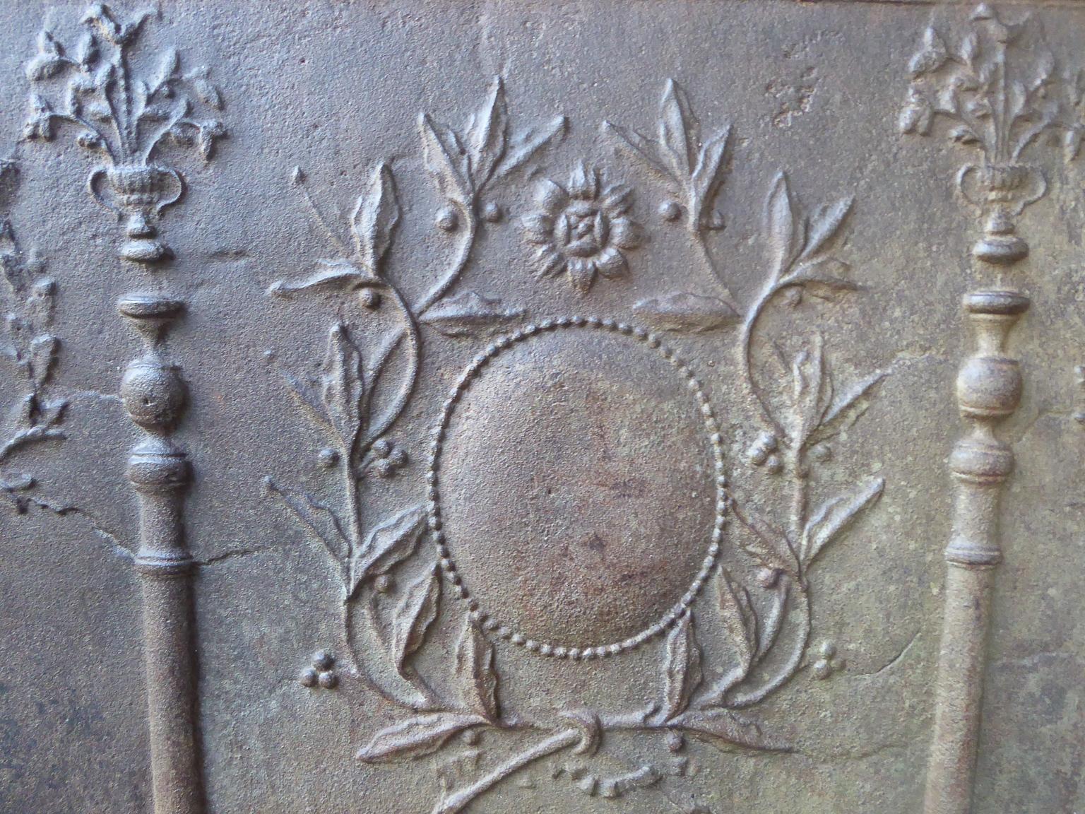 Large 18th-19th Century French Neoclassical 'Decorative' Fireback 2