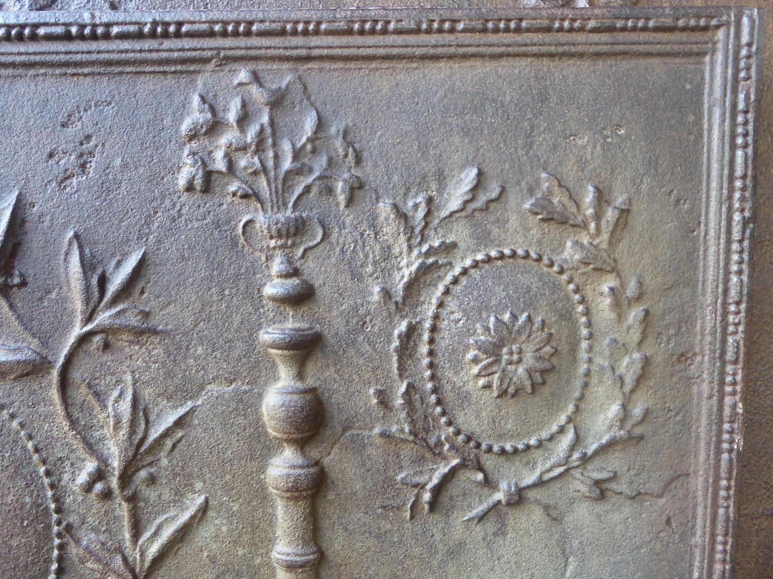 Large 18th-19th Century French Neoclassical 'Decorative' Fireback 3