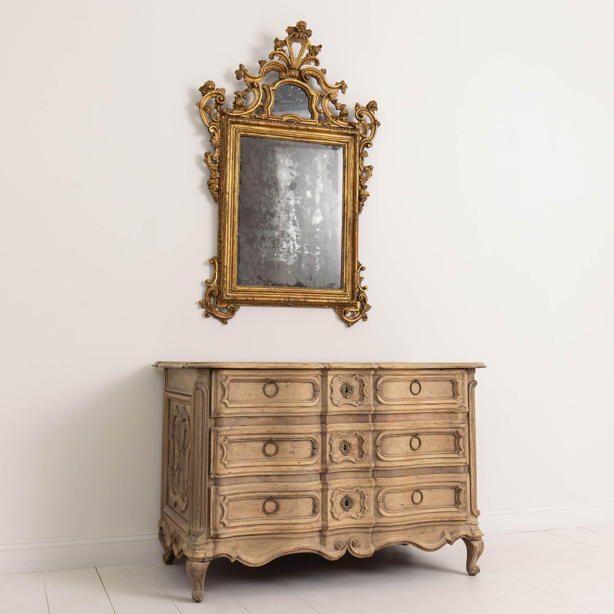 Large 18th c. French Bleached Walnut Louis XV Period Serpentine Commode For Sale 10