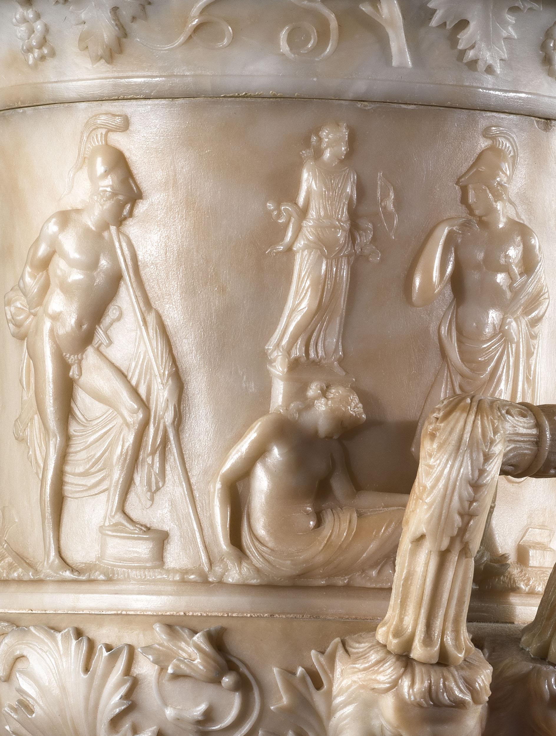 XVIIIe siècle Grande copie du vase Médicis en albâtre du 18ème siècle en vente