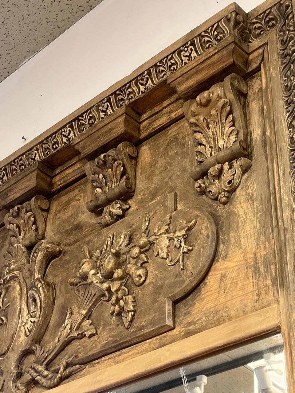 Large 18th Century Antique French Trumeau Mirror Francés en venta