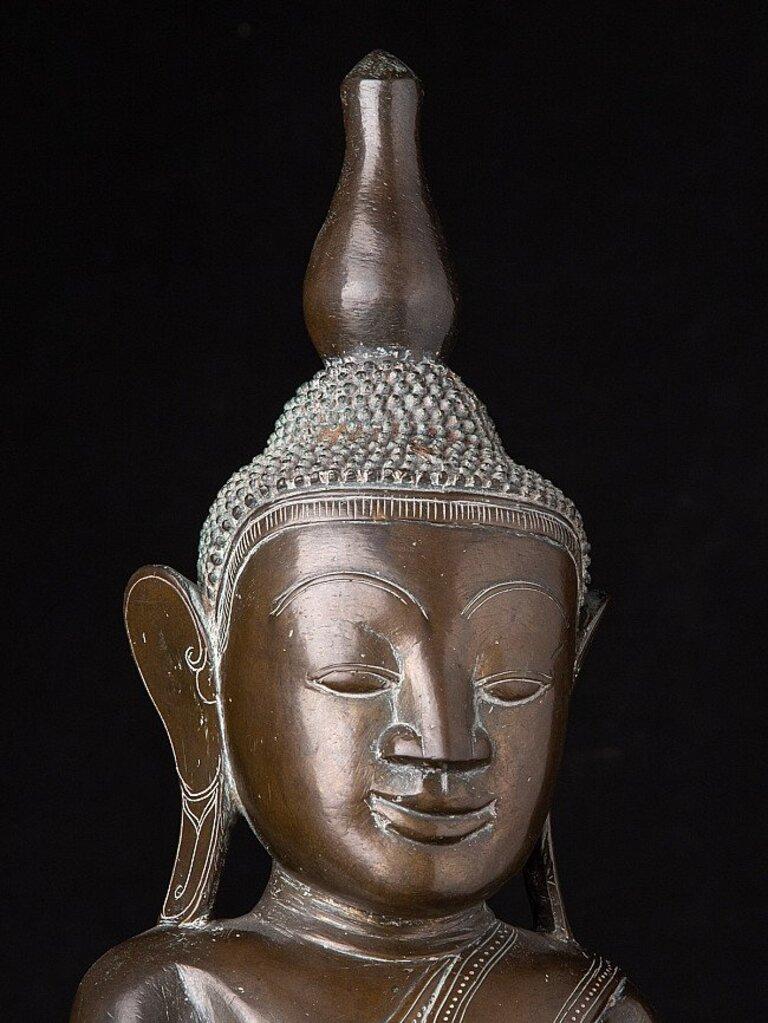 Large 18th Century Ava Buddha Statue from Burma For Sale 5