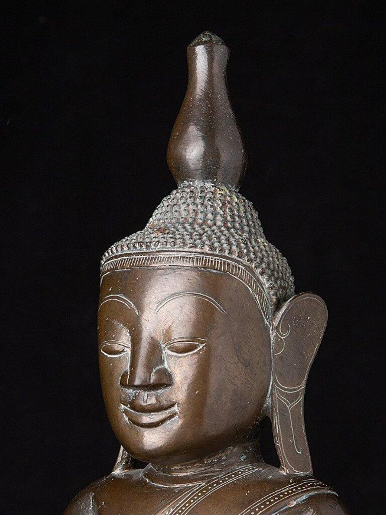 Large 18th Century Ava Buddha Statue from Burma For Sale 7