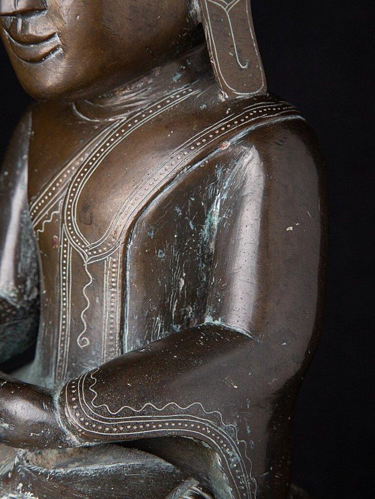 Large 18th Century Ava Buddha Statue from Burma For Sale 11