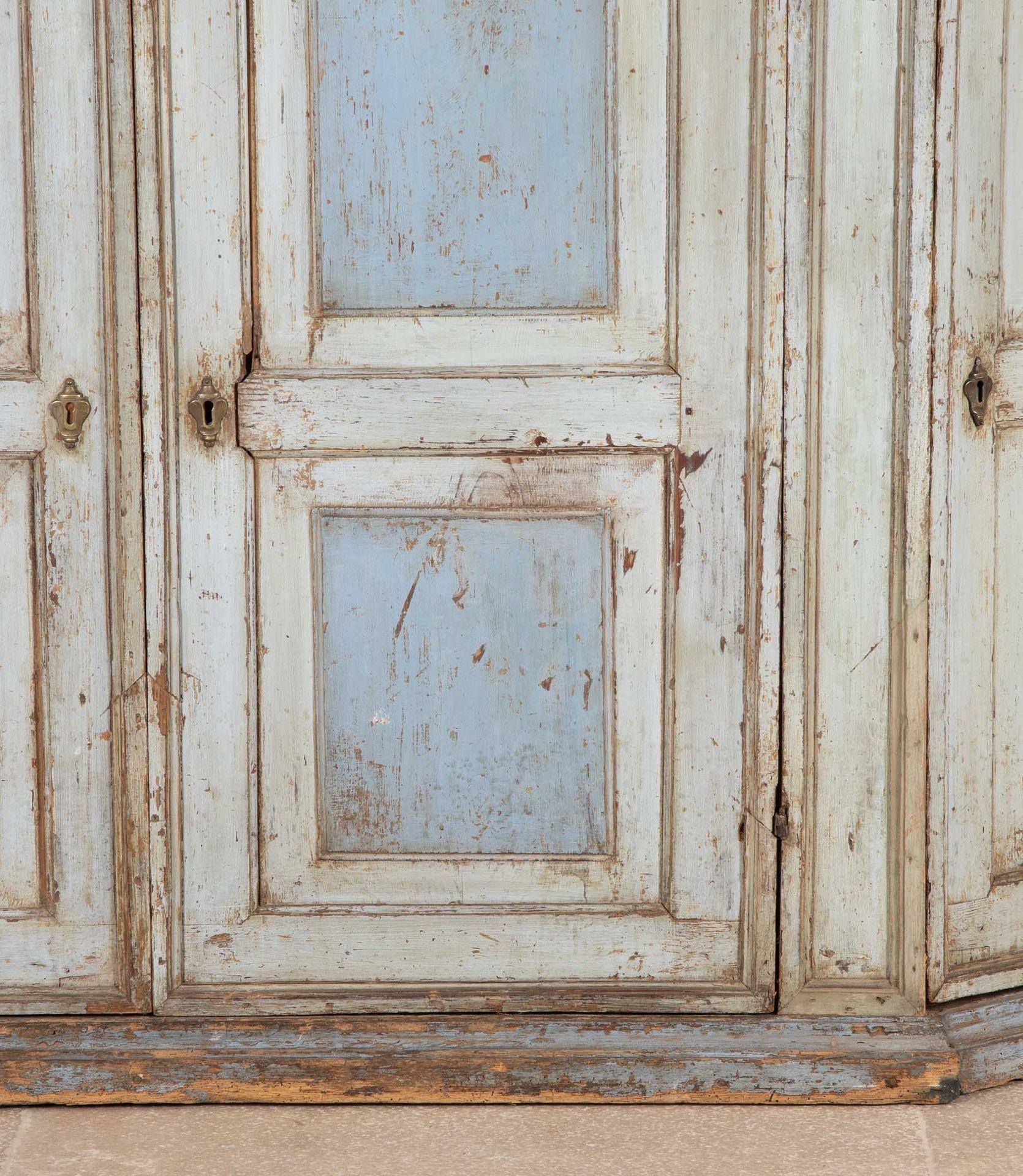 Large 18th Century Blue Painted Italian Cupboard In Good Condition For Sale In Gloucestershire, GB