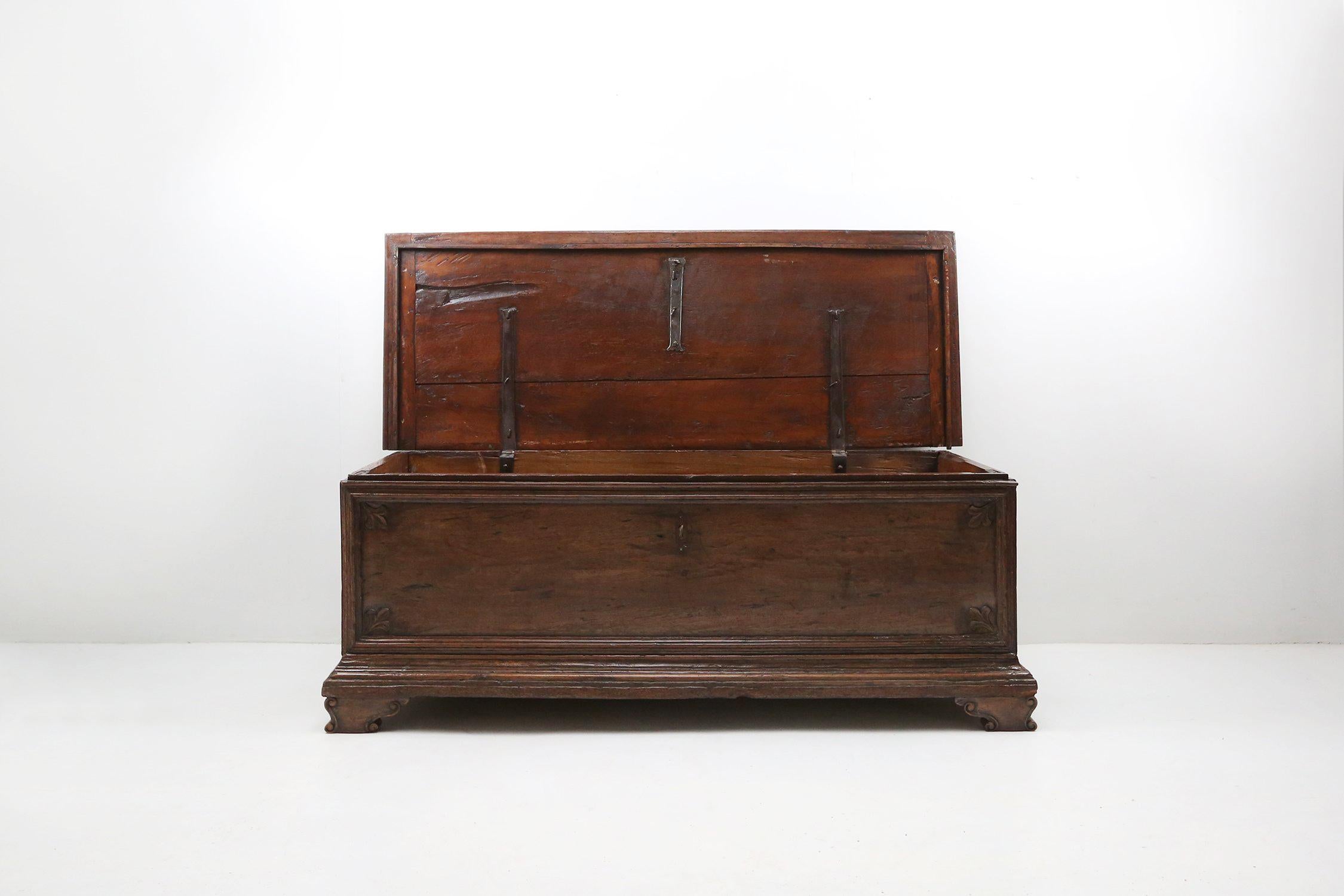 Large 18th Century carved oak chest linen trunk, France 1