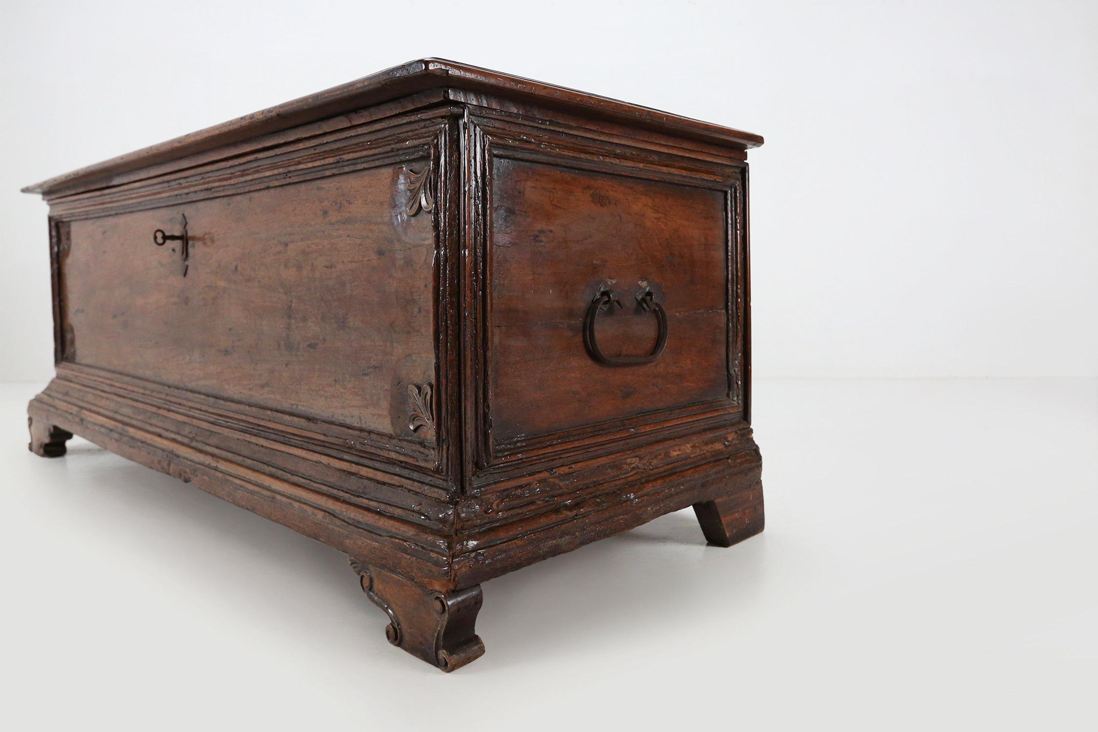 Large 18th Century carved oak chest linen trunk, France 2