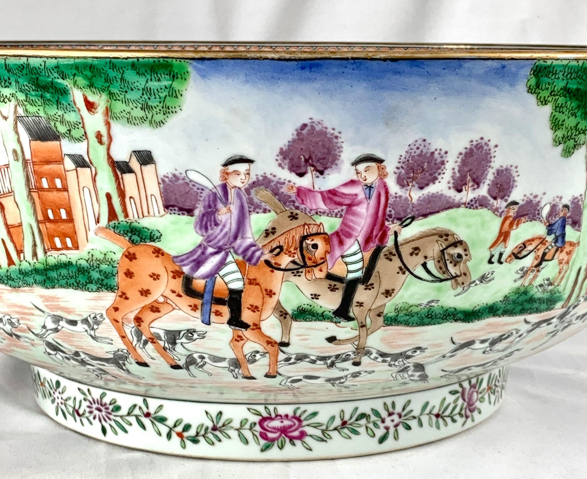 The Chinese hunt bowl at its finest!
Made in the Qianlong period, circa 1770, this exquisite hand-painted Chinese export bowl shows Western figures riding to the hunt in a lush green landscape.
The bowl captures the viewer's eyes with its rich