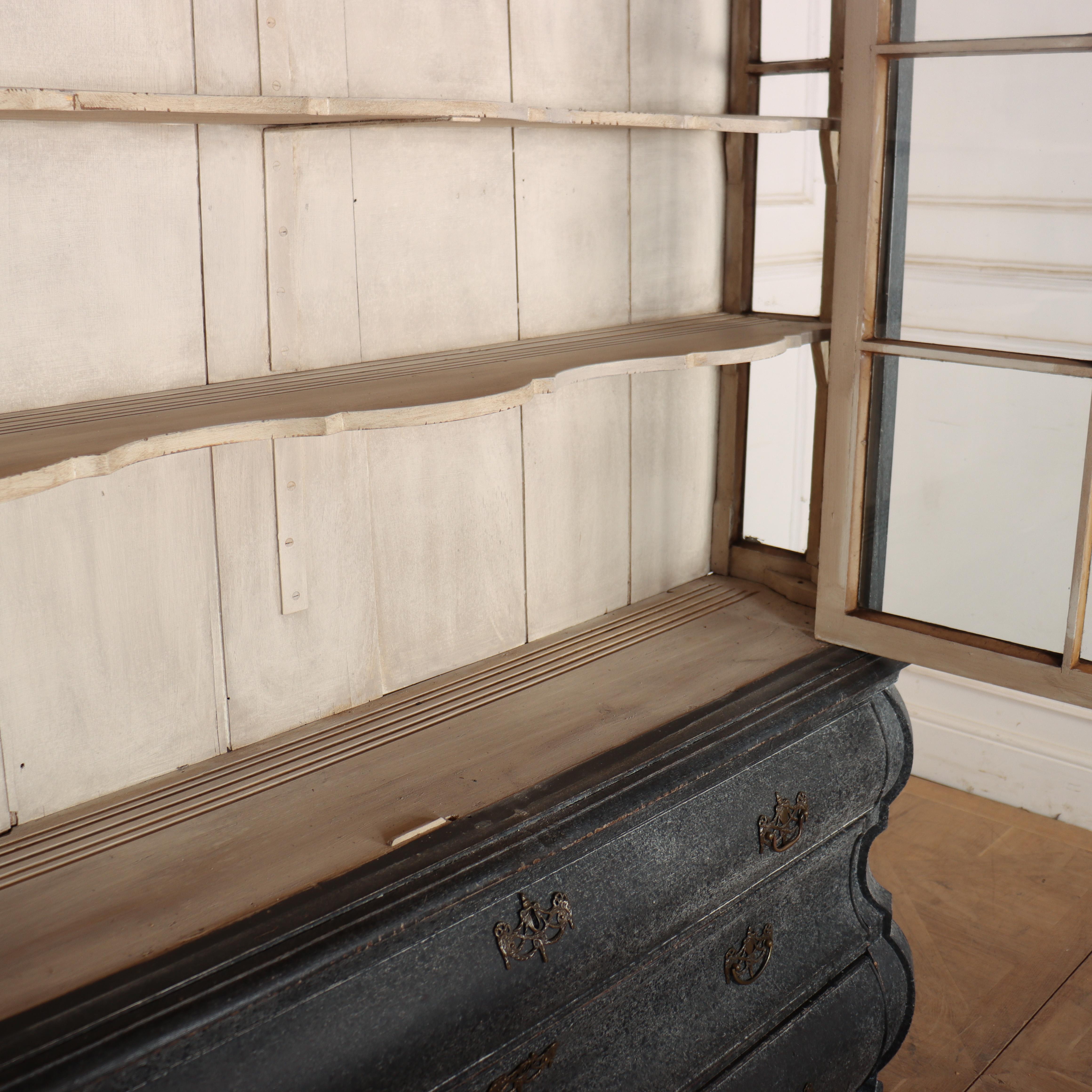 Large 18th Century Dutch Display Cabinet For Sale 1