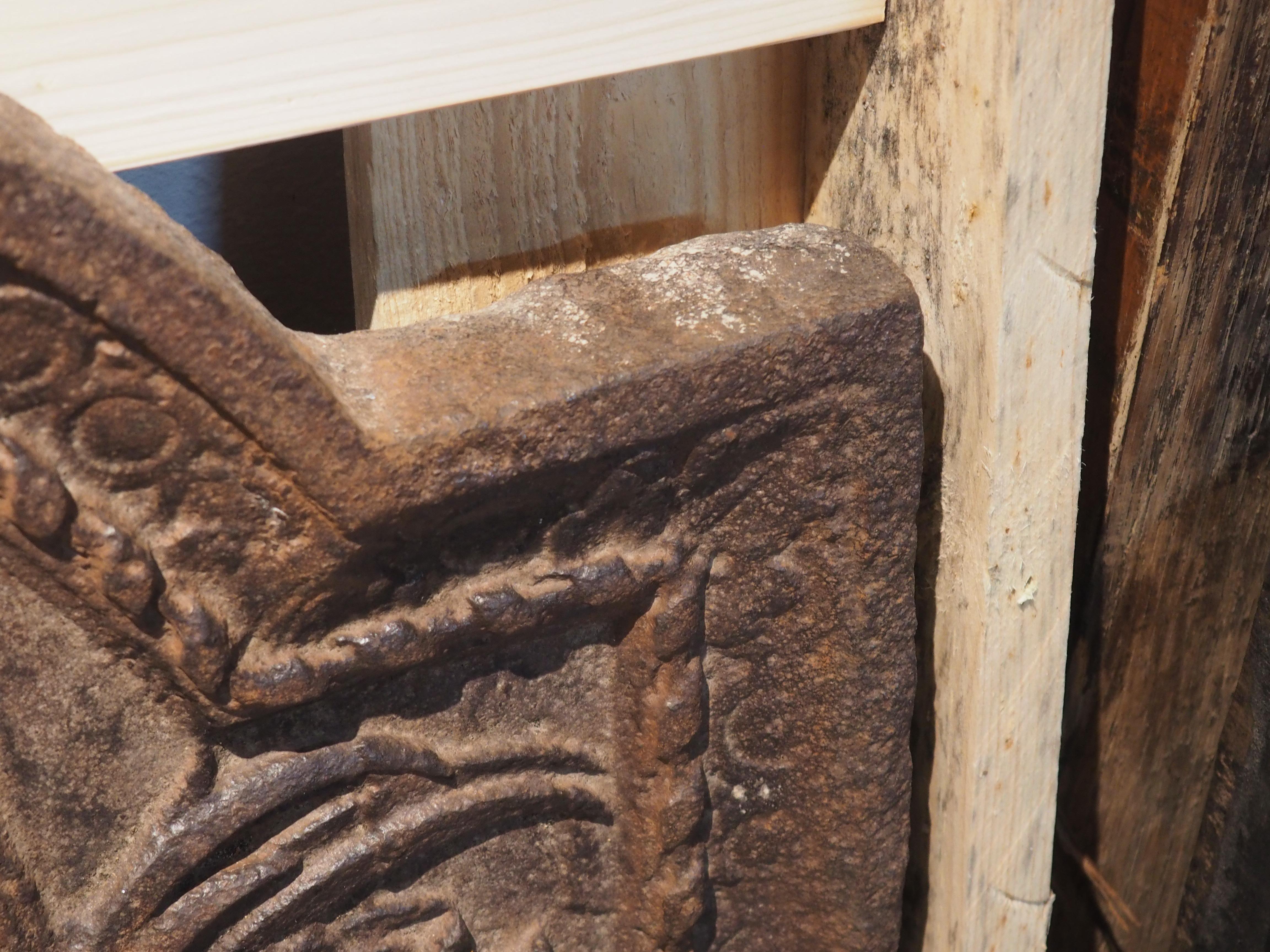 Großer antiker französischer eiserner Kaminschirm, Nicolas Fouquet, Vaux-le-Vicomte, 17./18. Jahrhundert im Zustand „Gut“ im Angebot in Dallas, TX