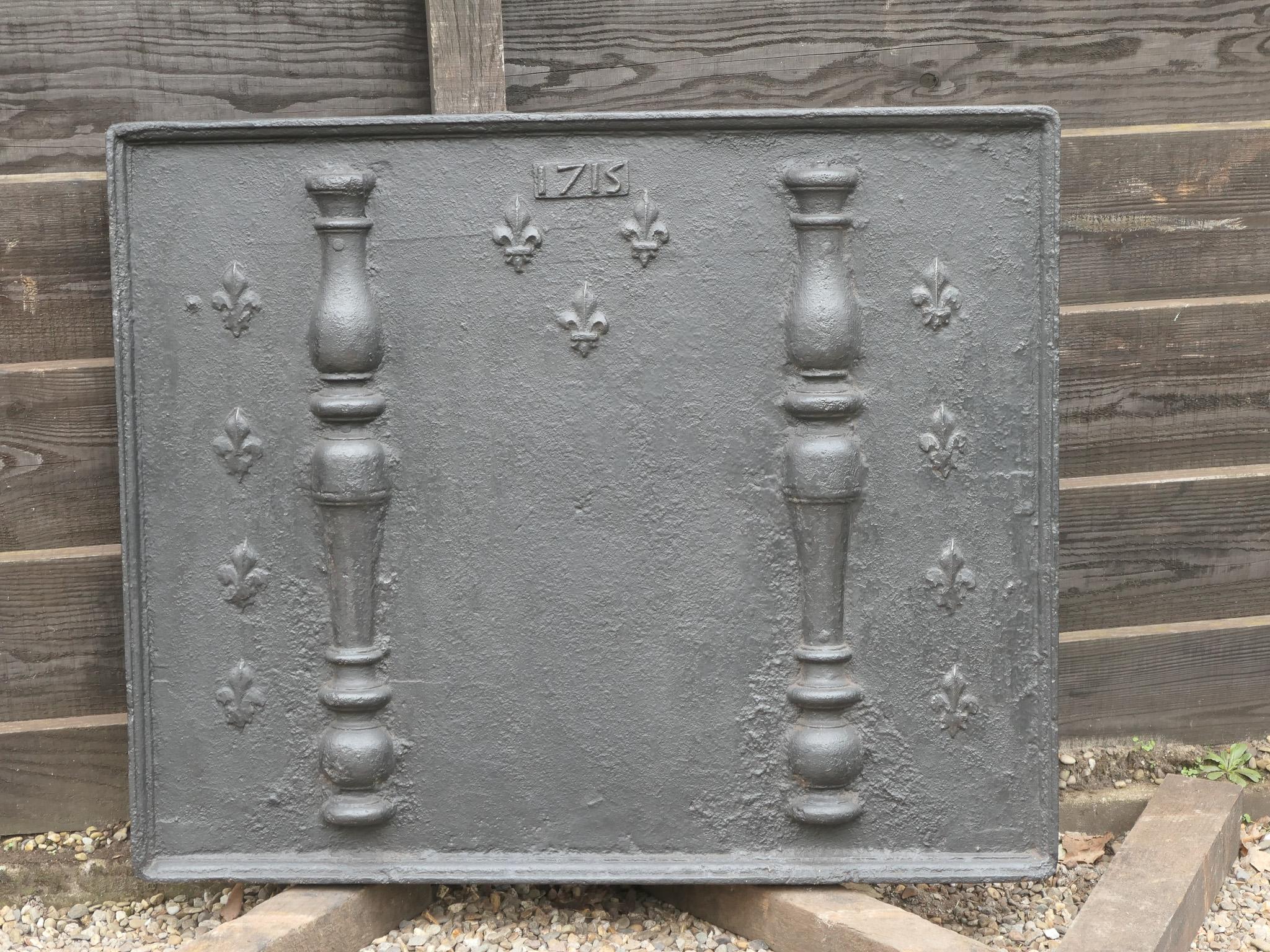 Louis XV Large 18th Century French Fireback / Backsplash with Pillars and Fleurs De Lys For Sale