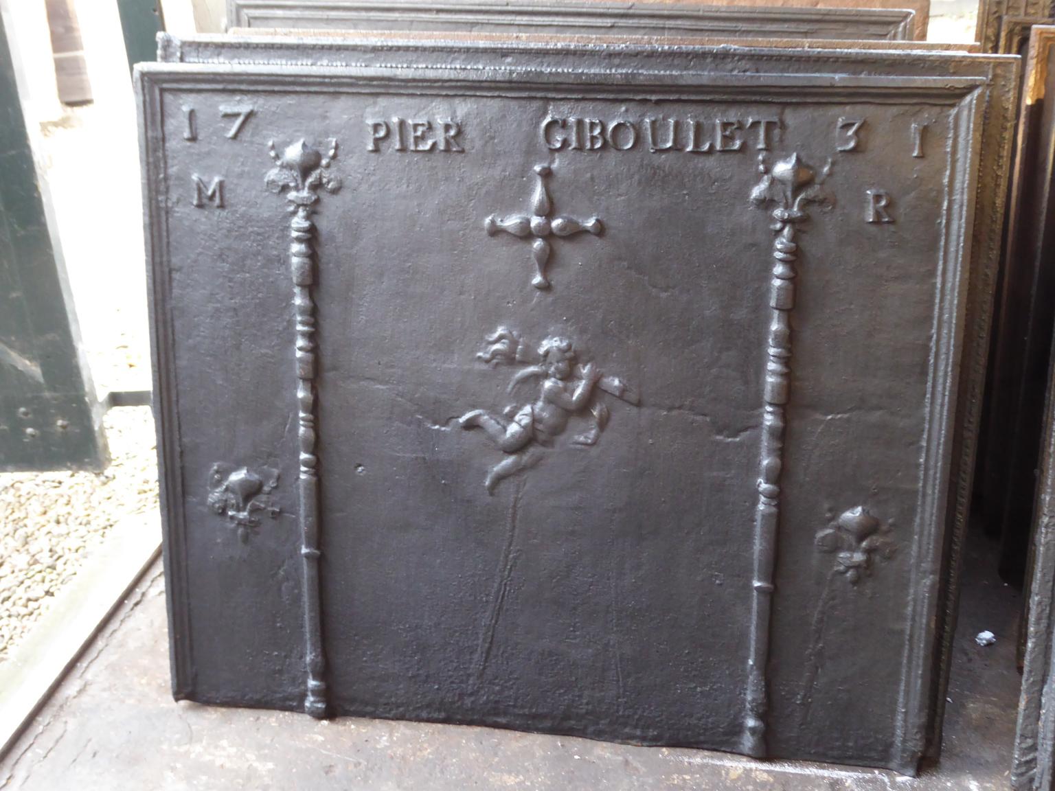 Large 18th Century French Fireback / Backsplash with Pillars and Fleurs de Lys In Good Condition For Sale In Amerongen, NL