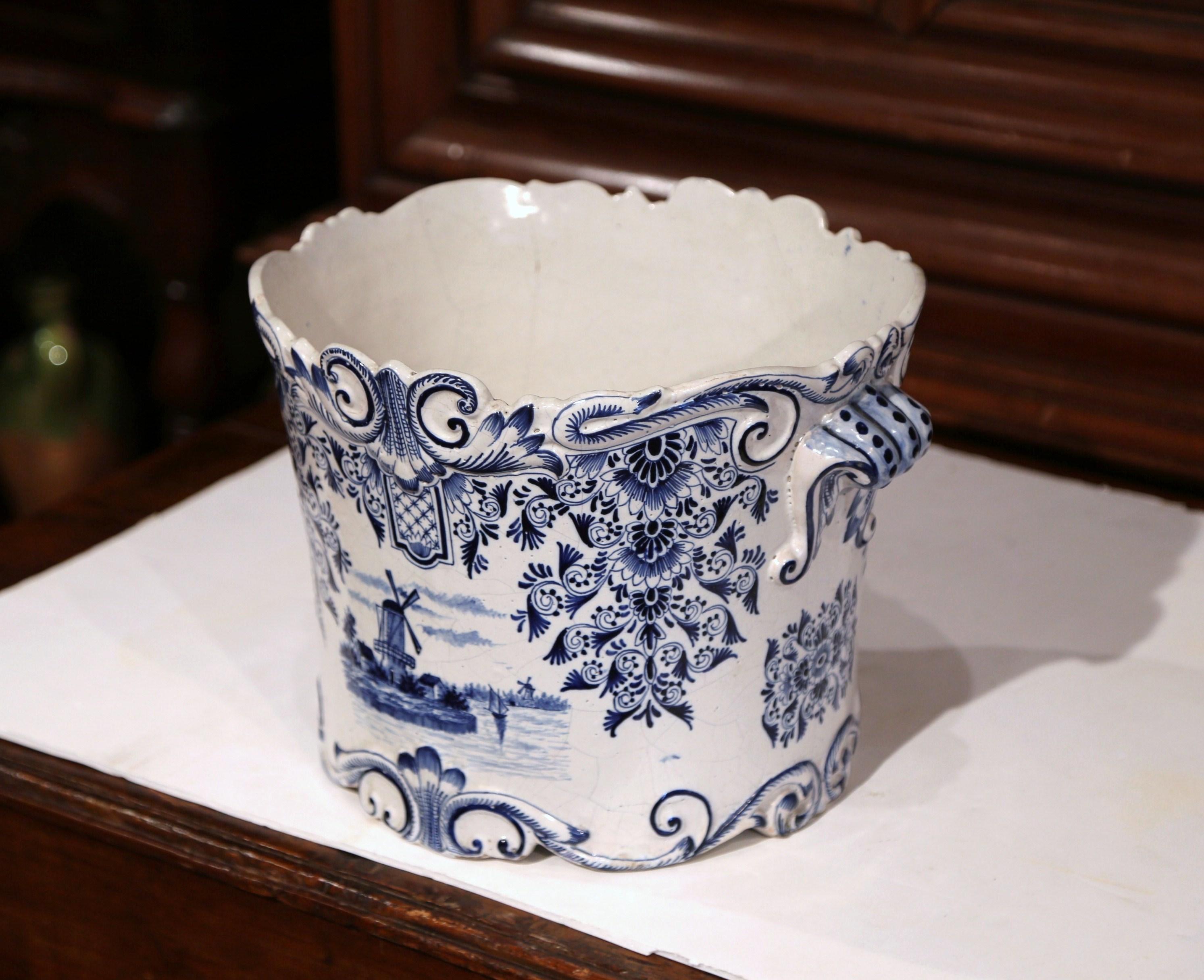 Large 18th Century French Hand-Painted Blue and White Ceramic Delft Cachepot 3